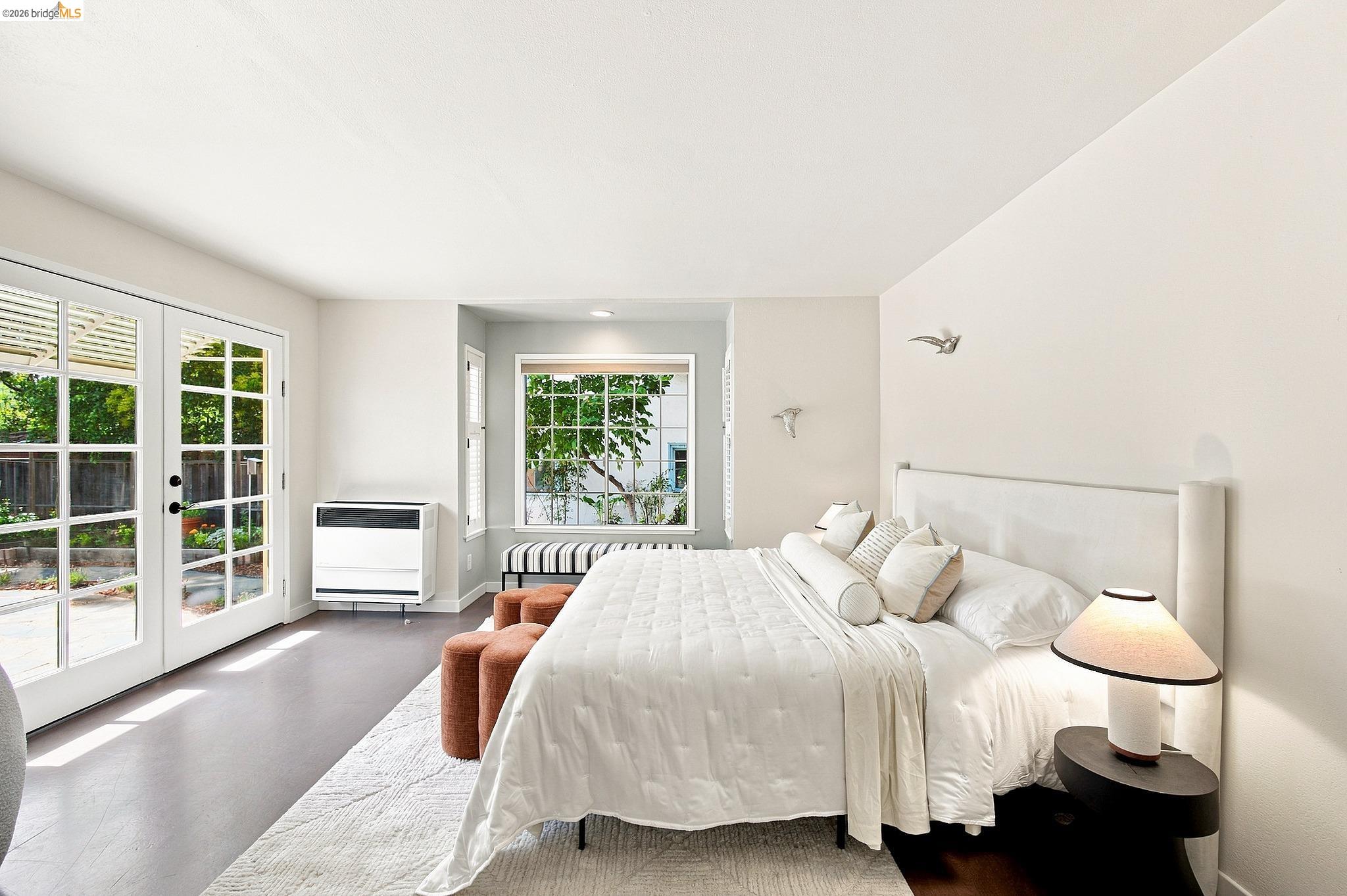 201 Beverly Ave