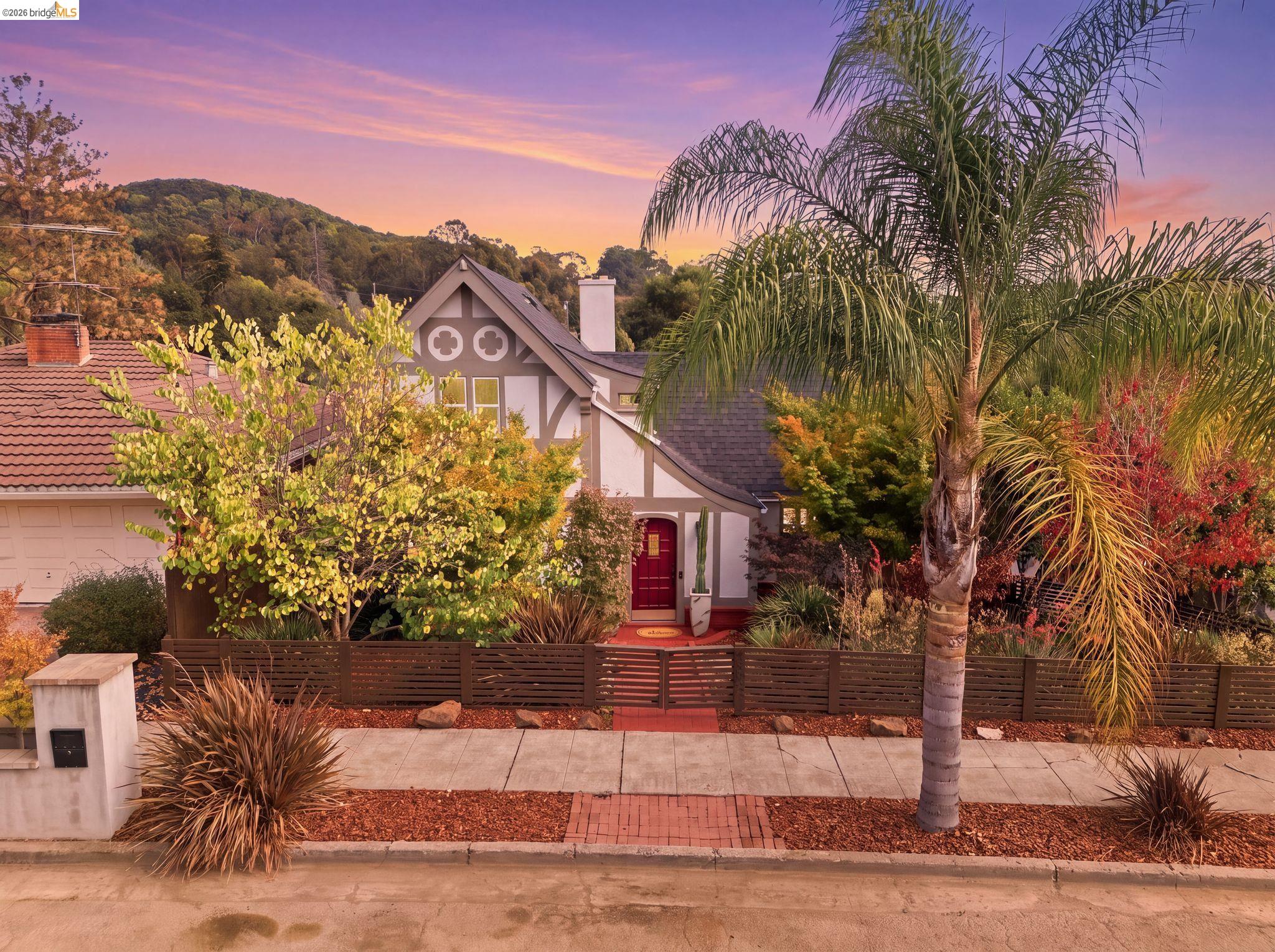 3500 Oak Knoll Blvd
