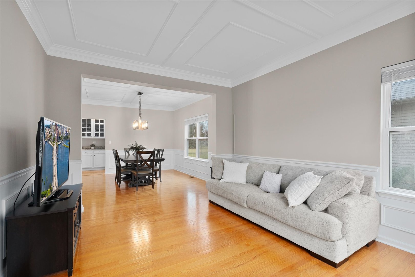 573 Arrowhead Drive