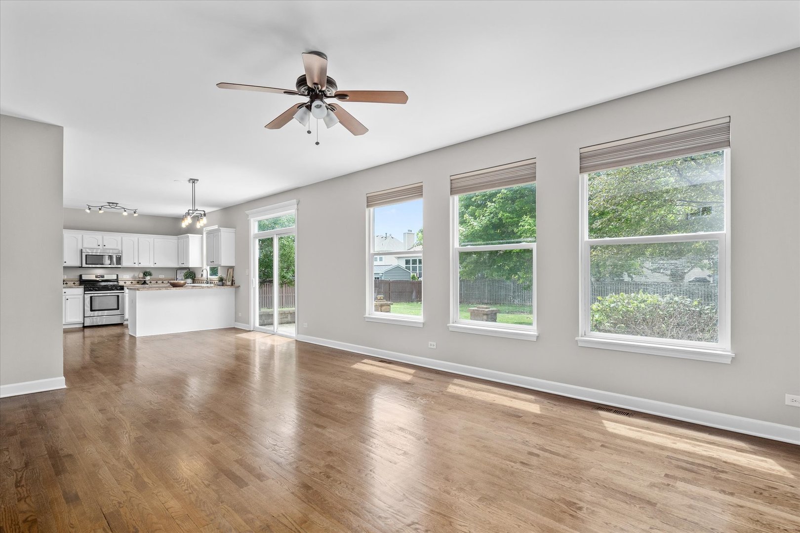 2388 Iroquois Lane