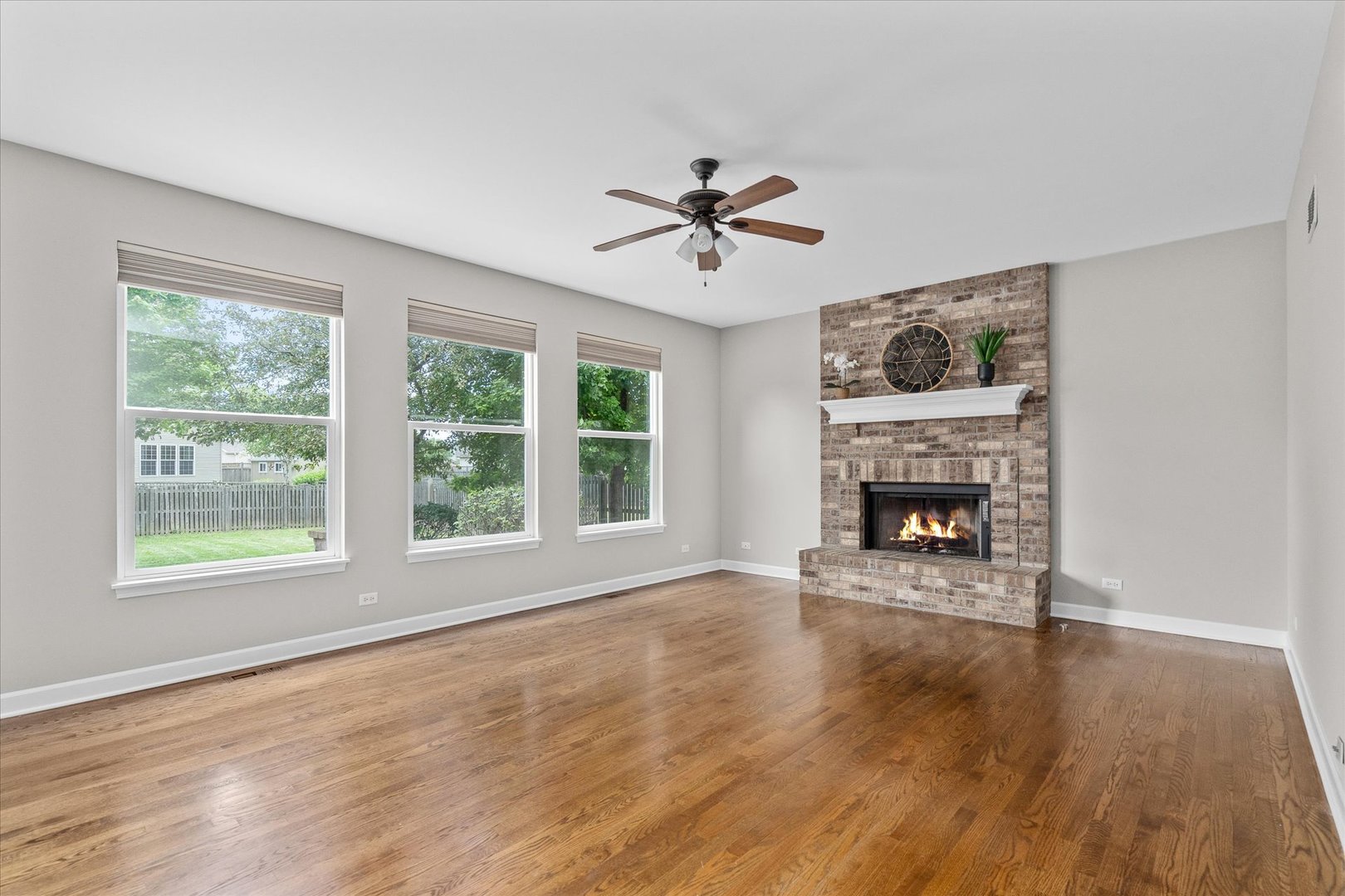 2388 Iroquois Lane