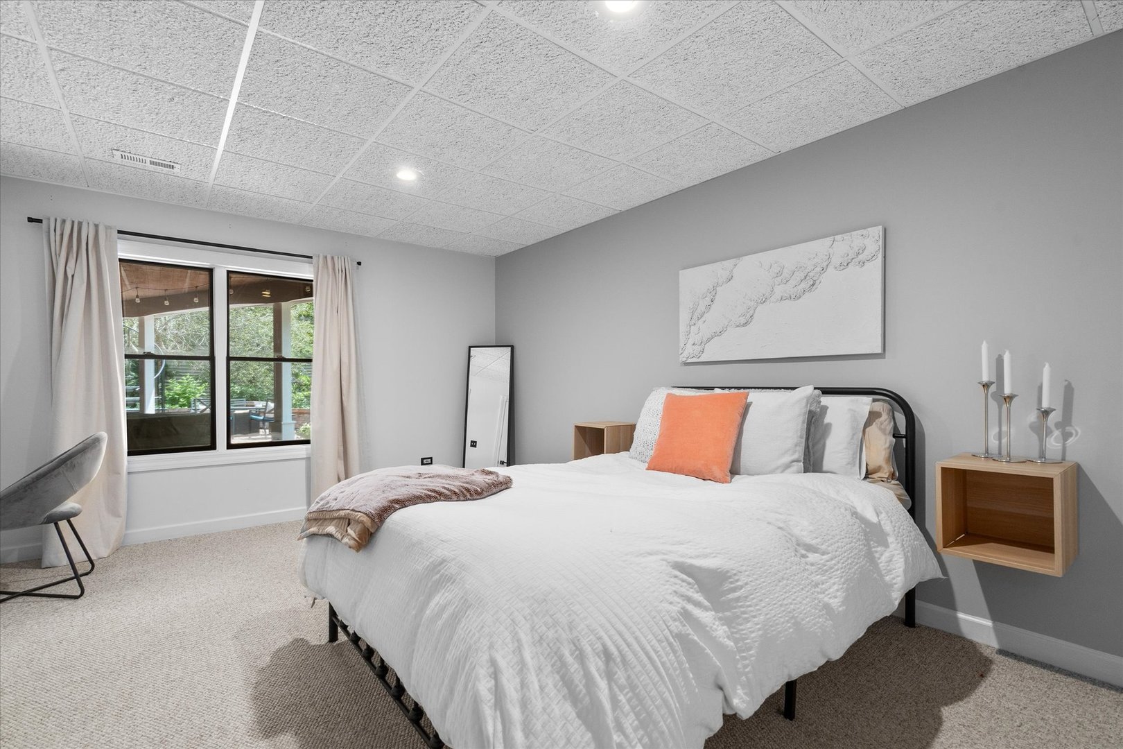 42W183 Ravine Drive