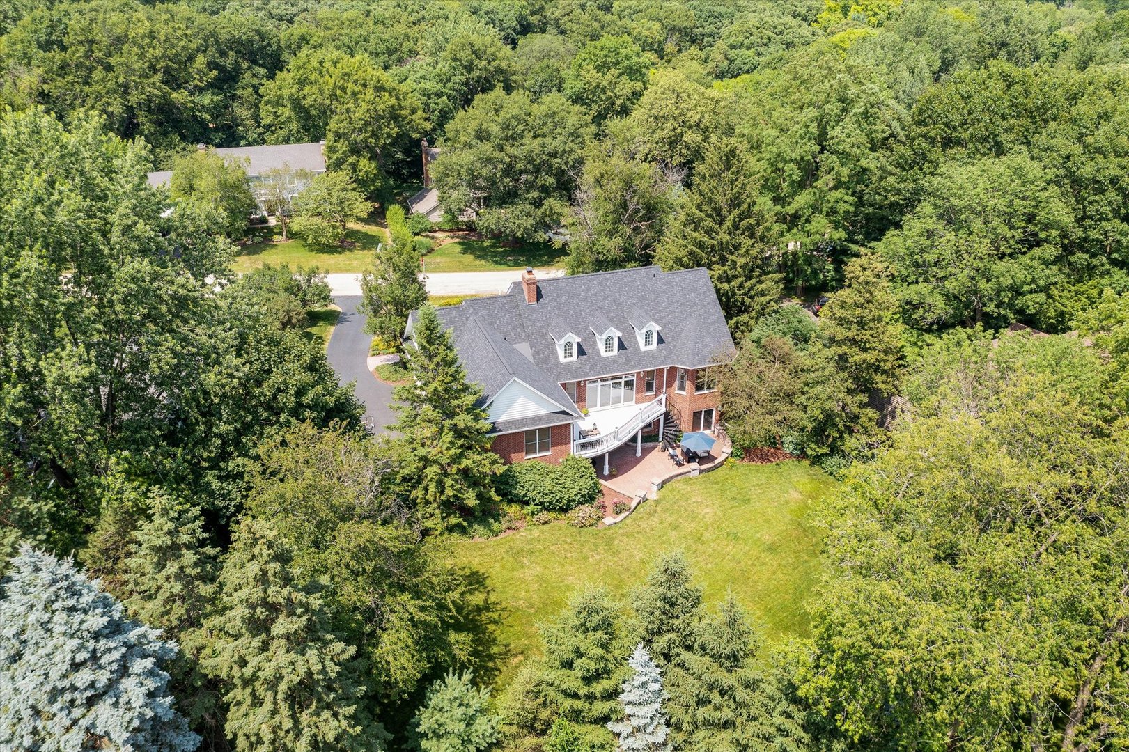 42W183 Ravine Drive