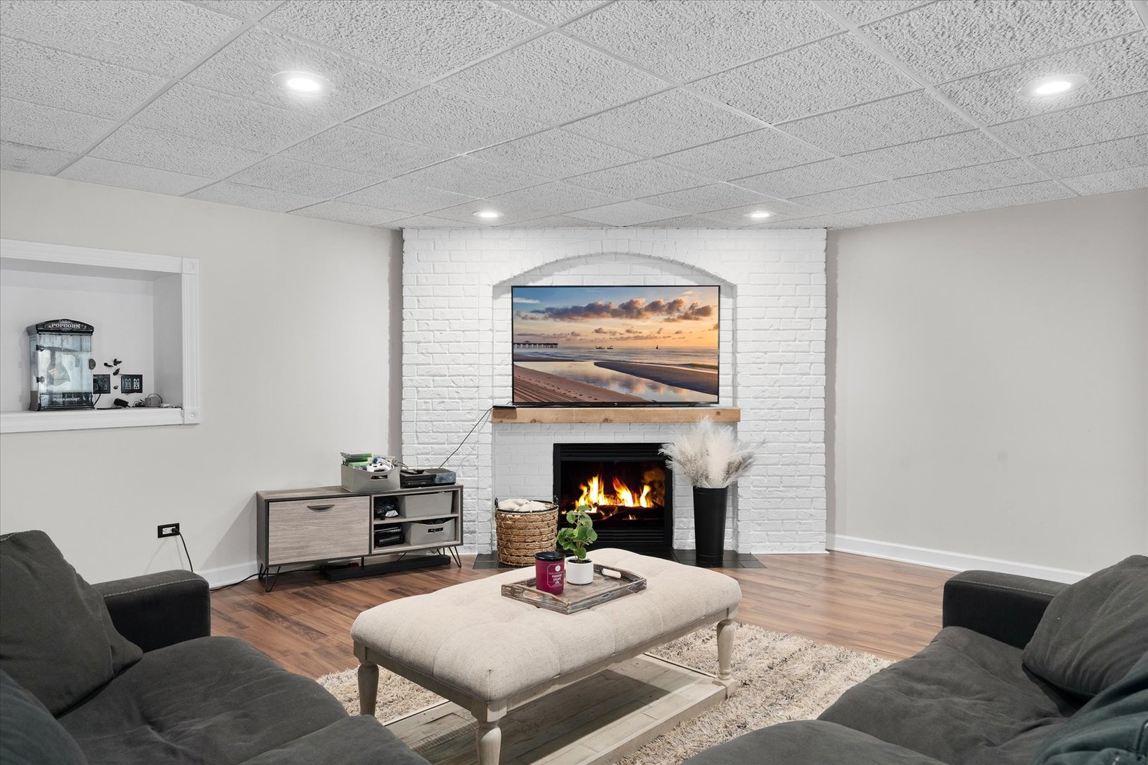 42W183 Ravine Drive