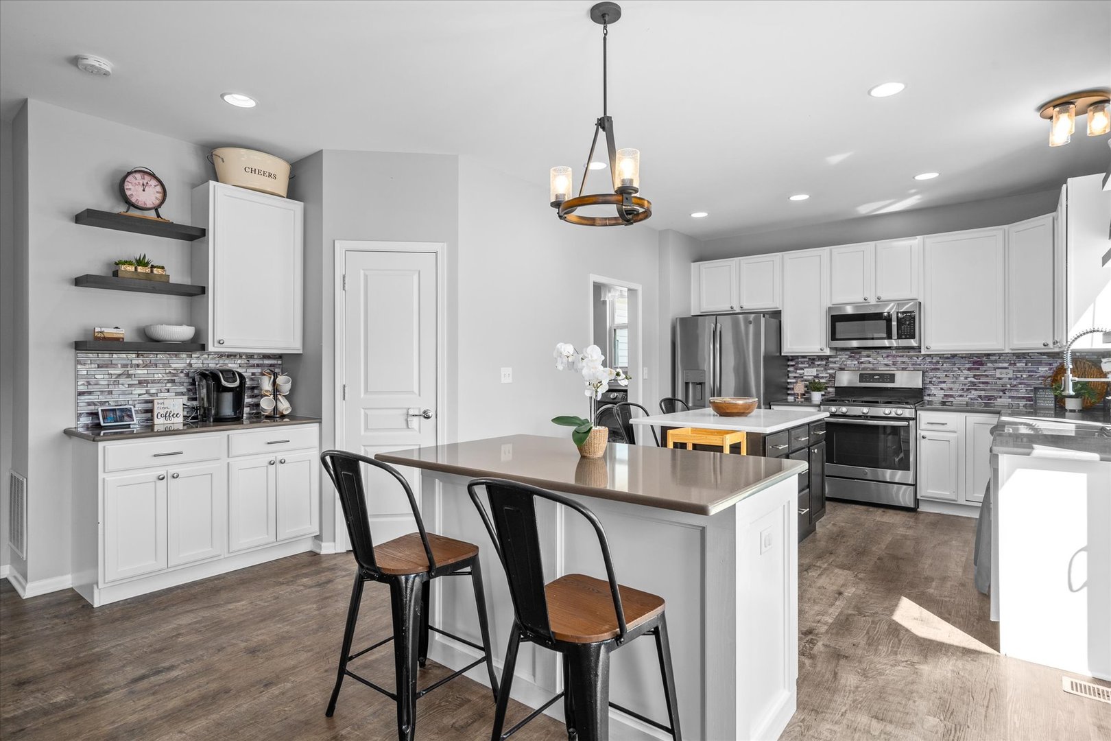 2262 Emerald Lane