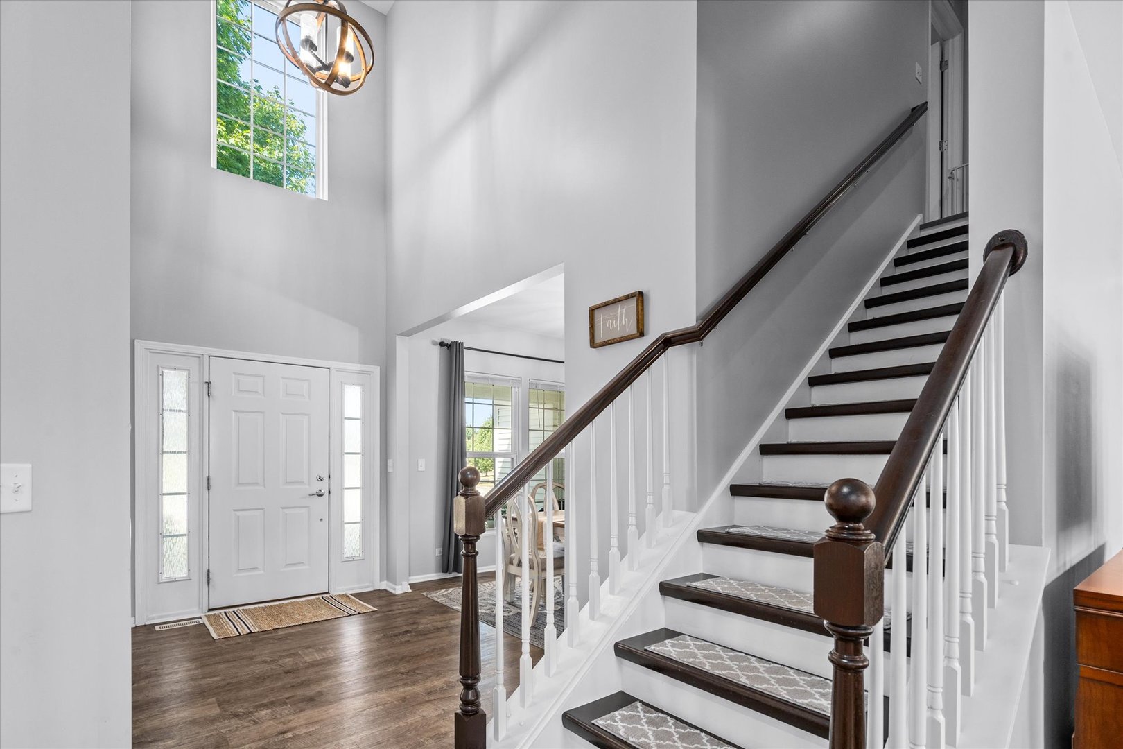 2262 Emerald Lane