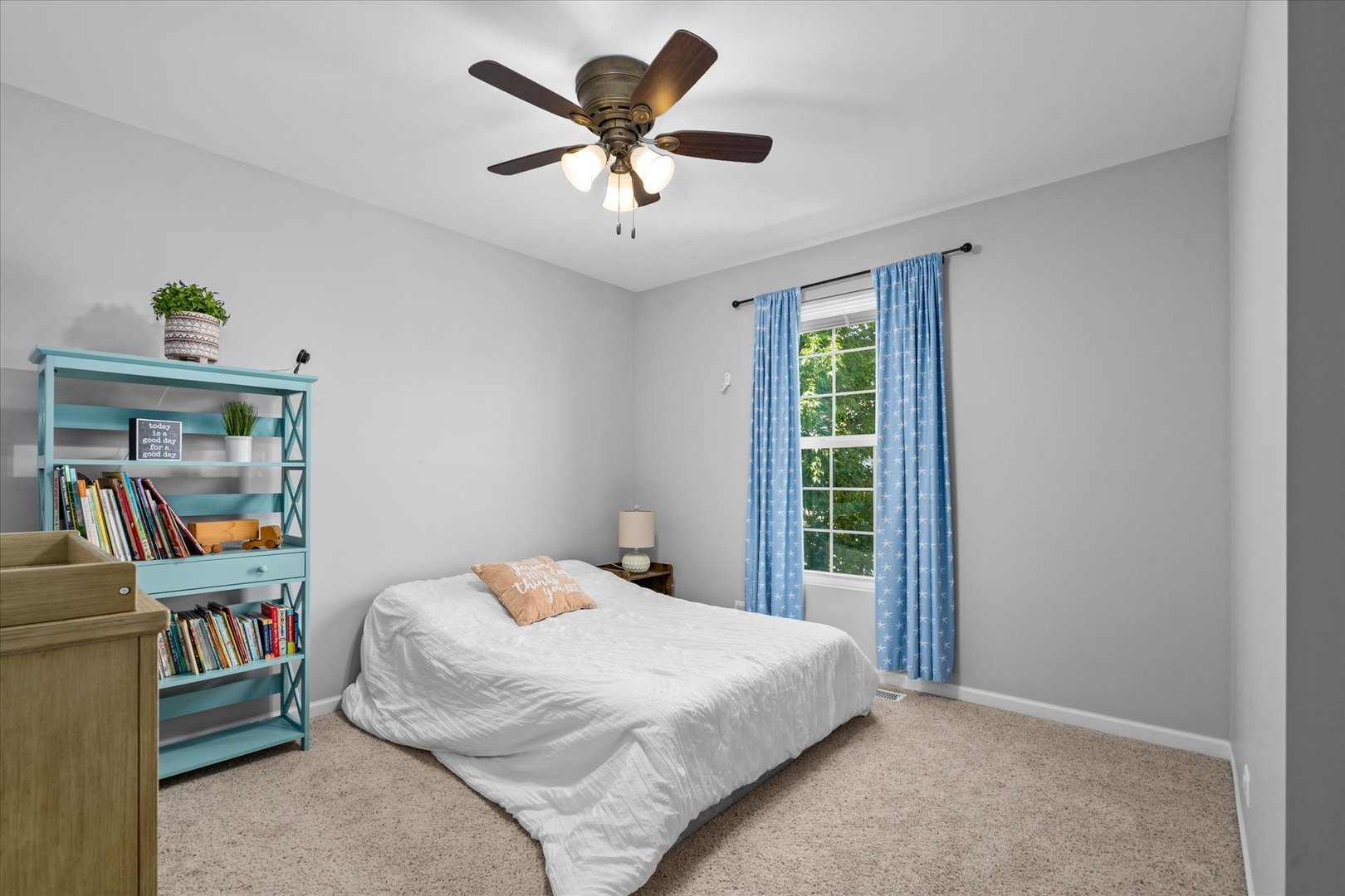 2262 Emerald Lane