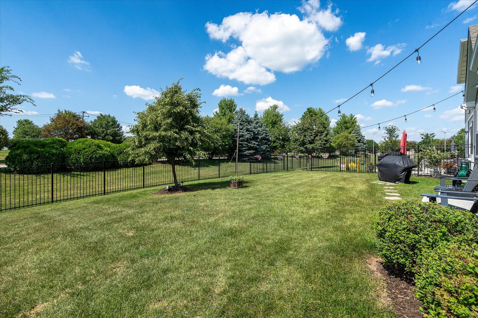 25556 W Springview Drive