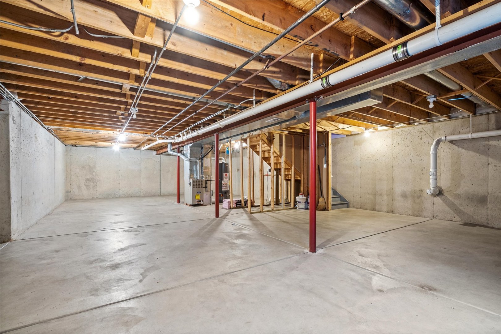 1043 Vermillion Street