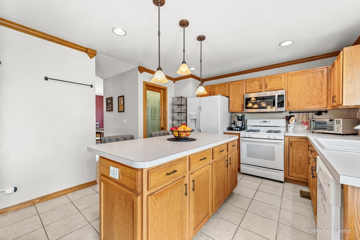 2793 Woodside Court