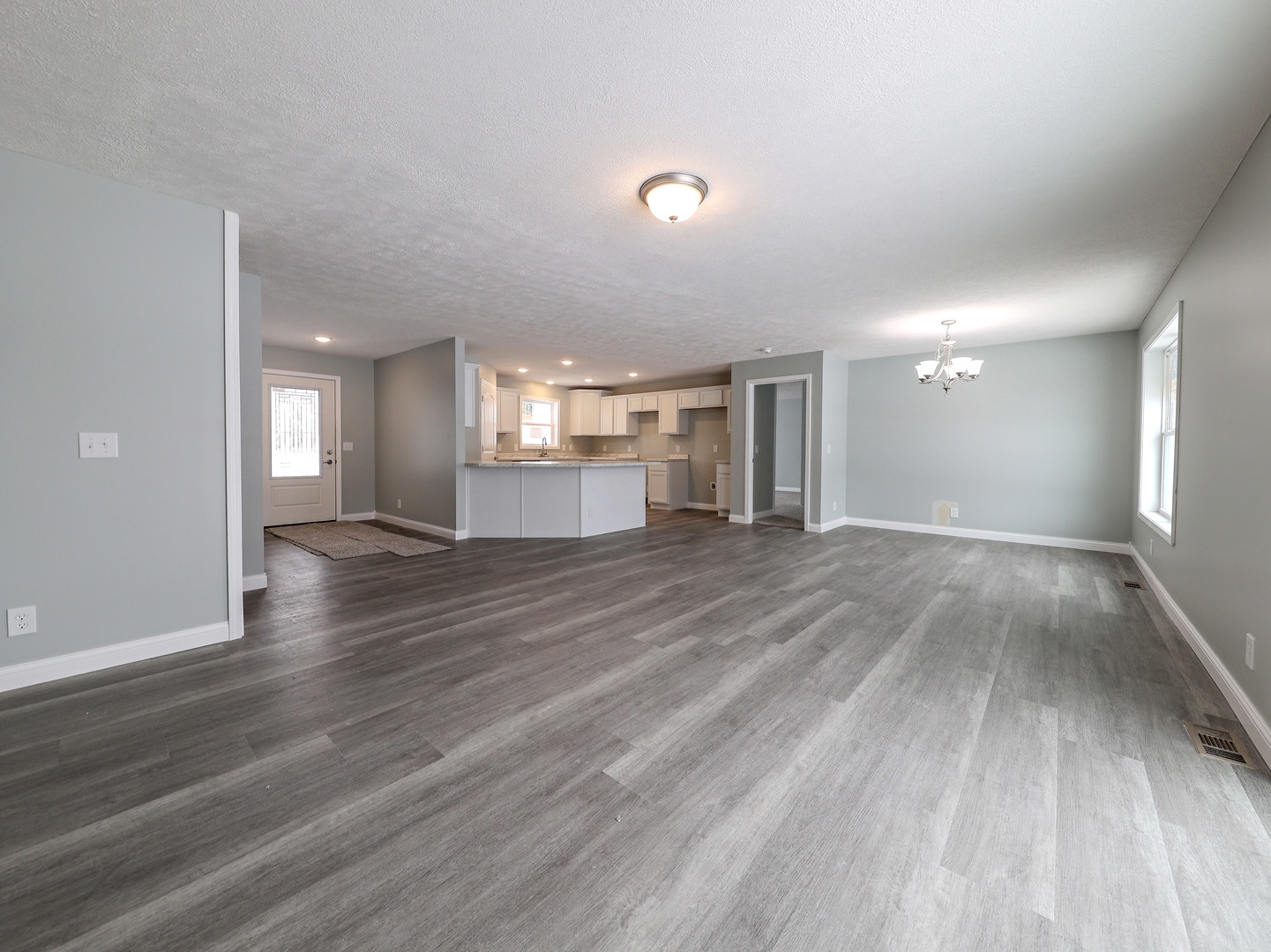 311 Settlers Trail