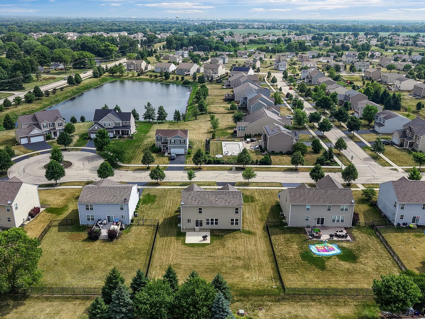 2263 Olive Lane