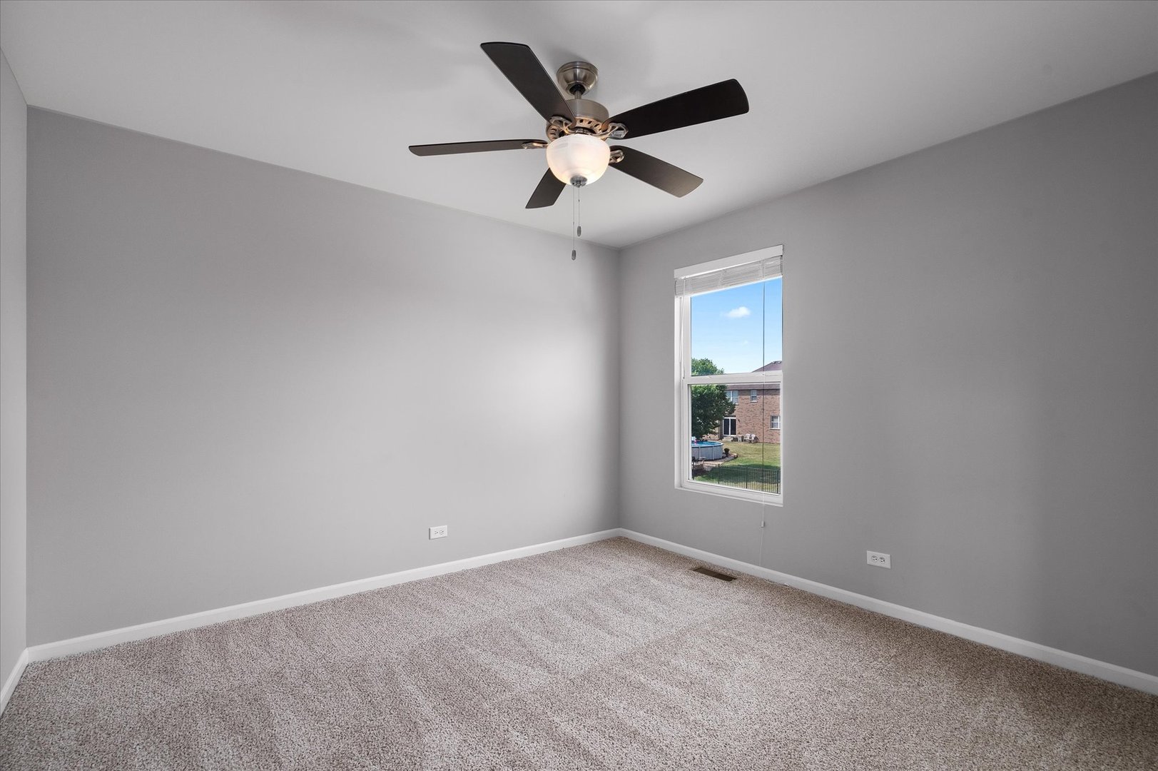 2263 Olive Lane