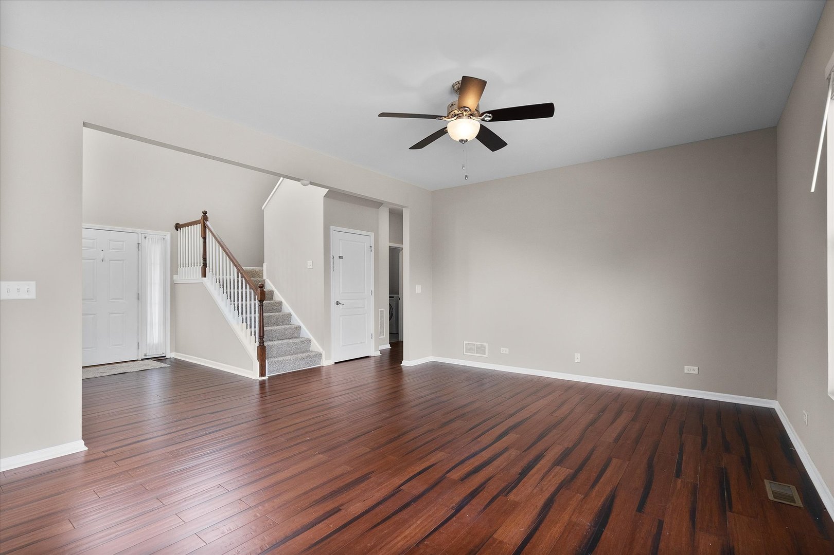 2263 Olive Lane