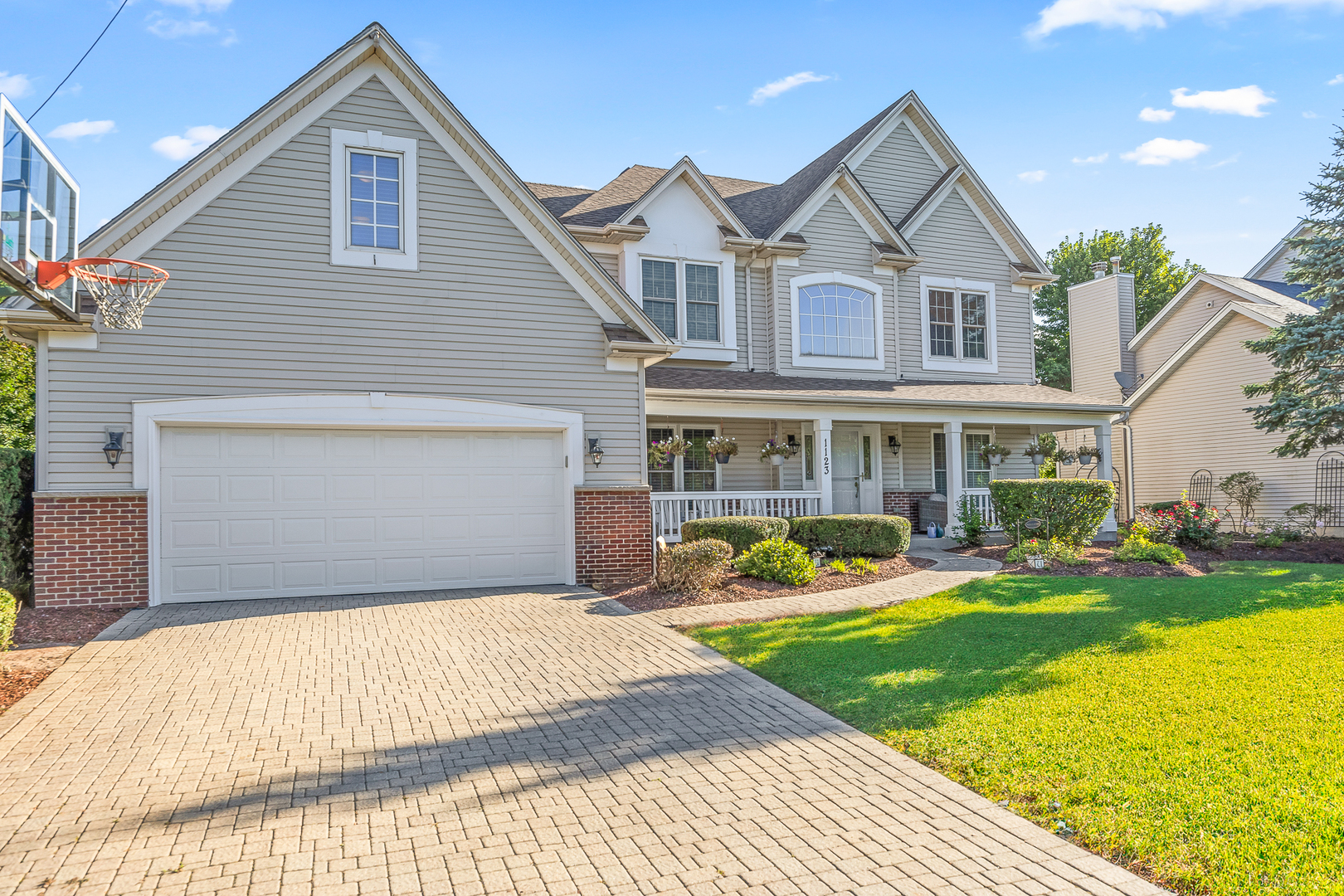 1123 Heartland Drive