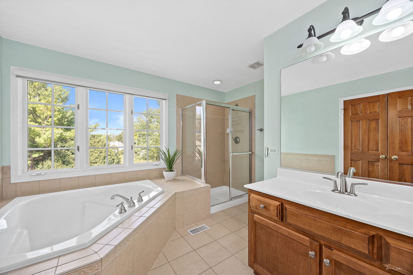 1123 Heartland Drive