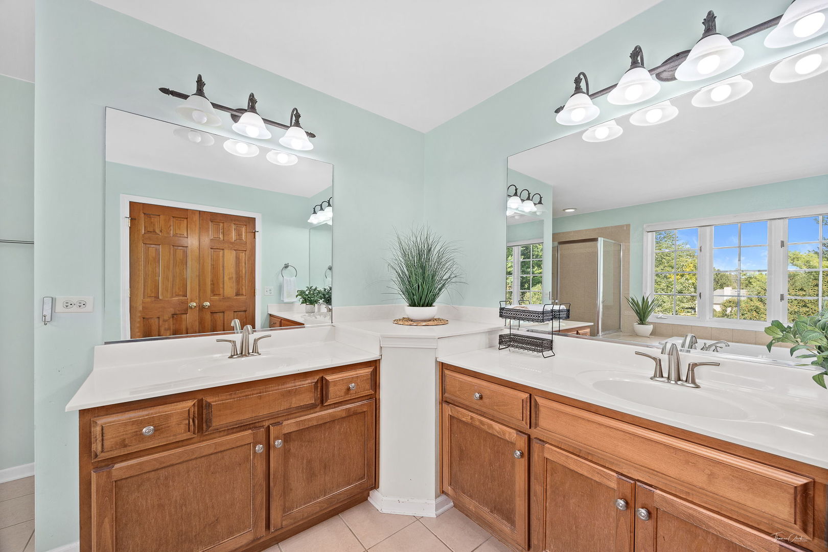 1123 Heartland Drive