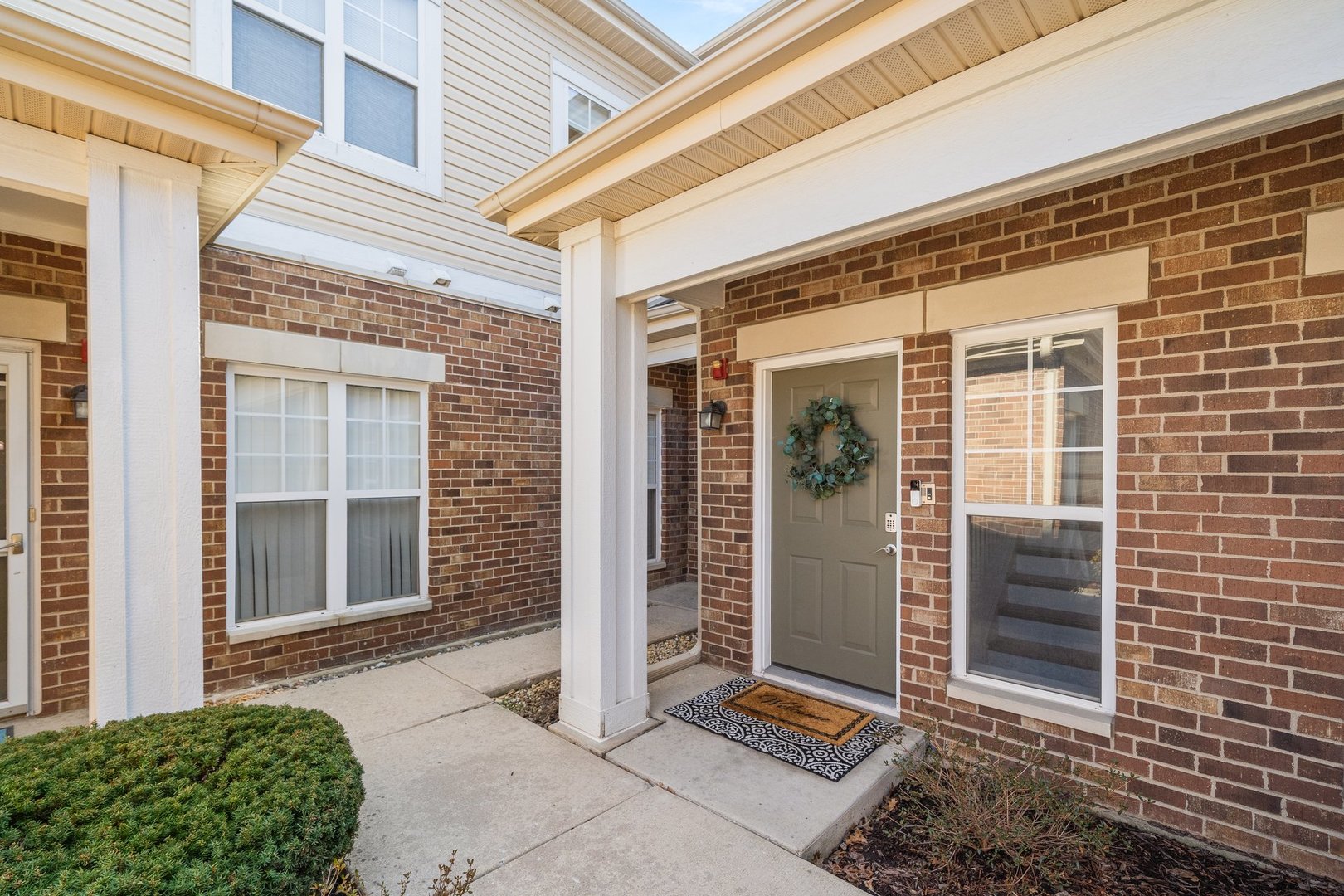 620 Pineridge Drive N Unit: 620