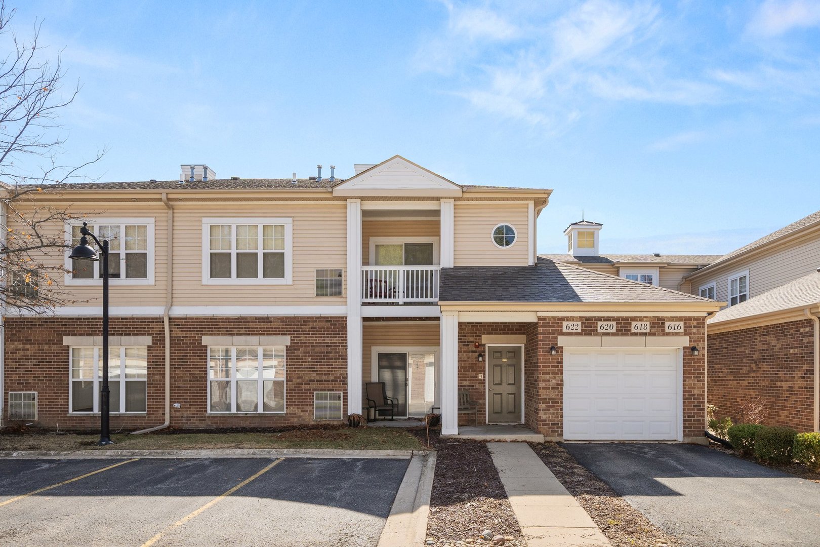 620 Pineridge Drive N Unit: 620