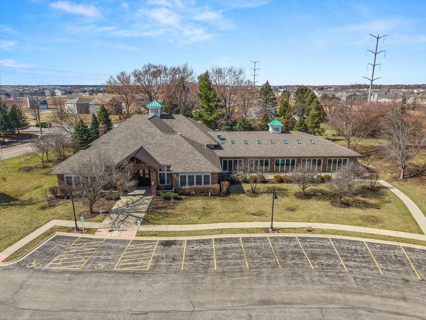 620 Pineridge Drive N Unit: 620