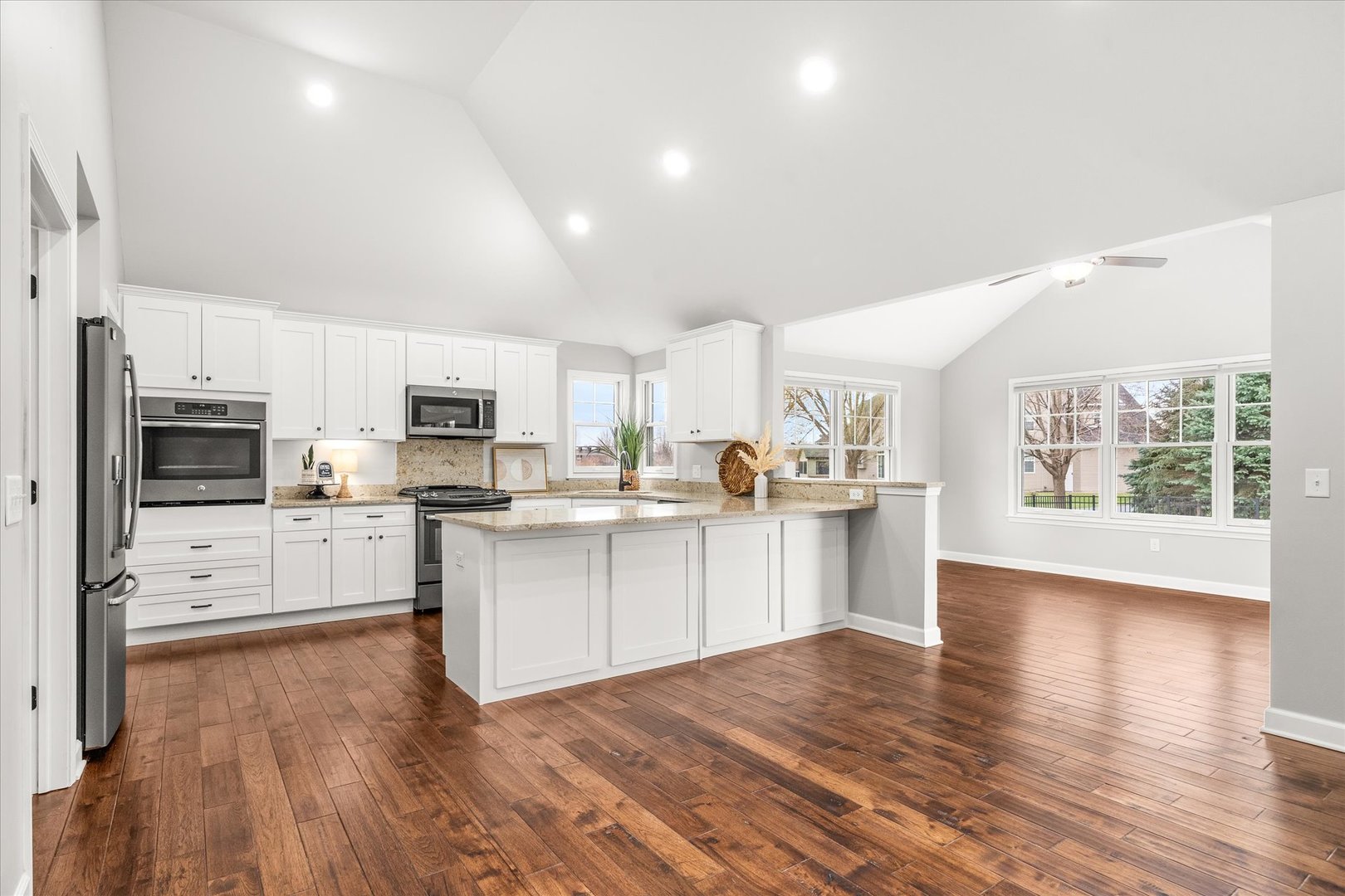 1262 Deerpath Drive