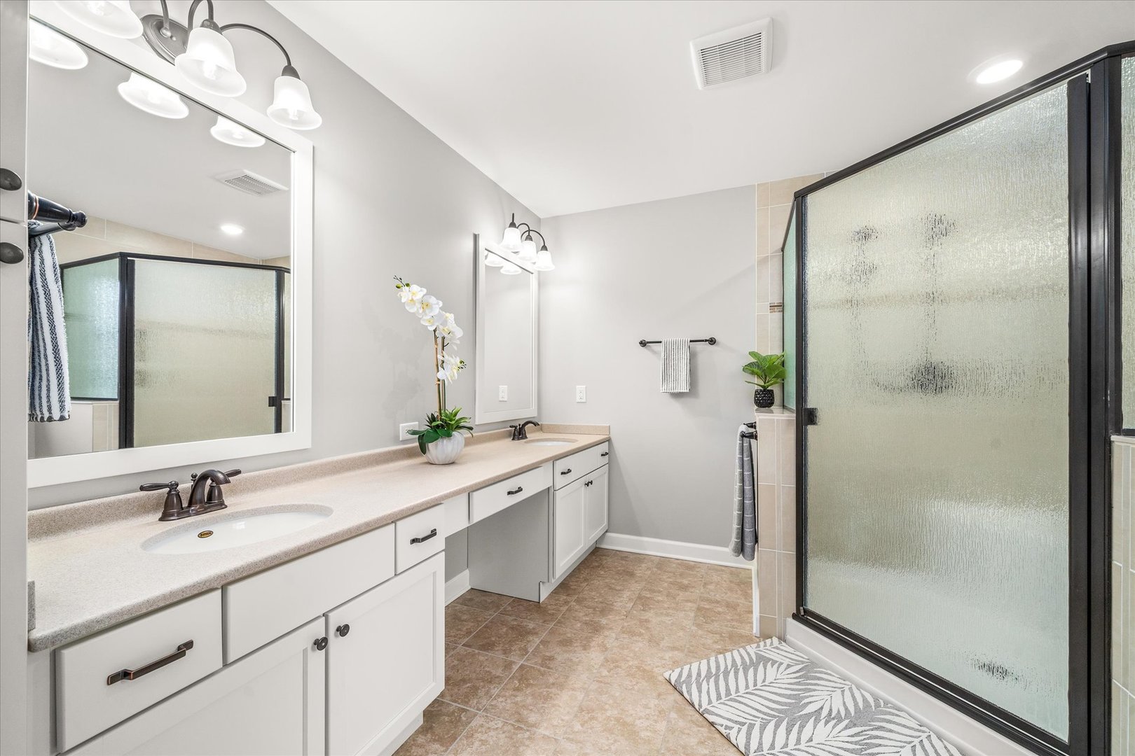 1262 Deerpath Drive