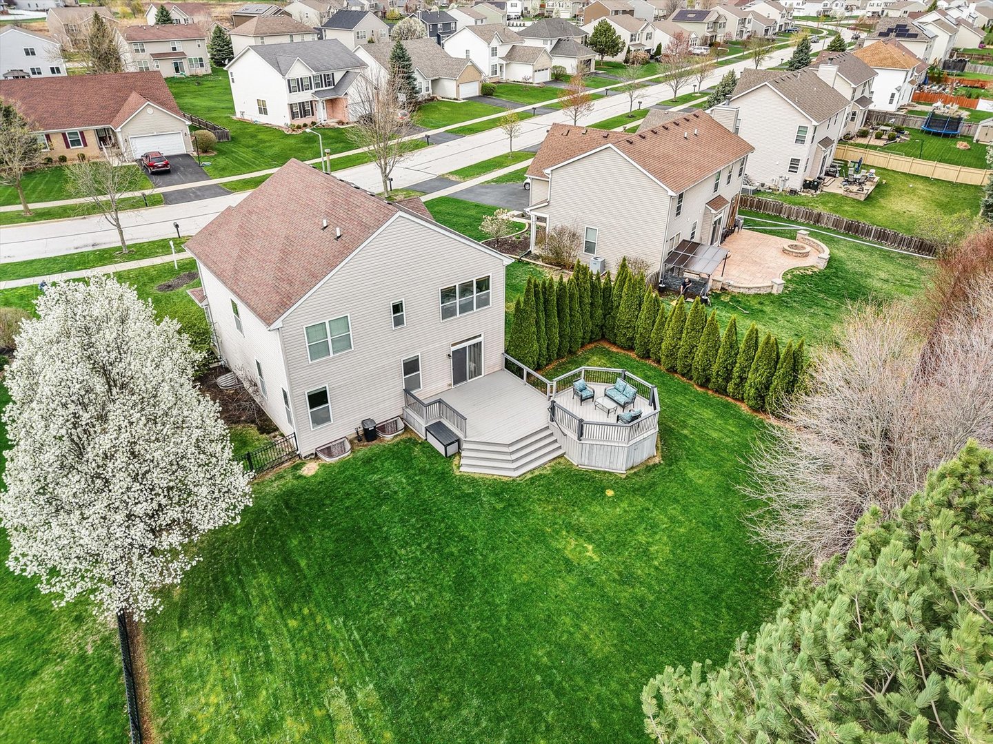 2936 Ellsworth Drive