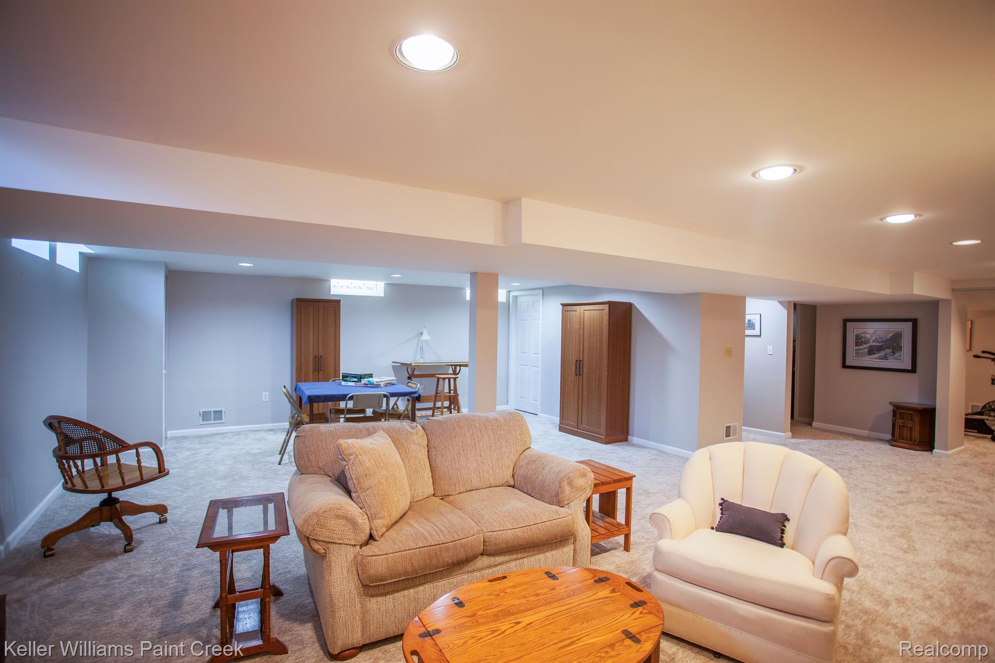 1231 NORTHOVER Drive