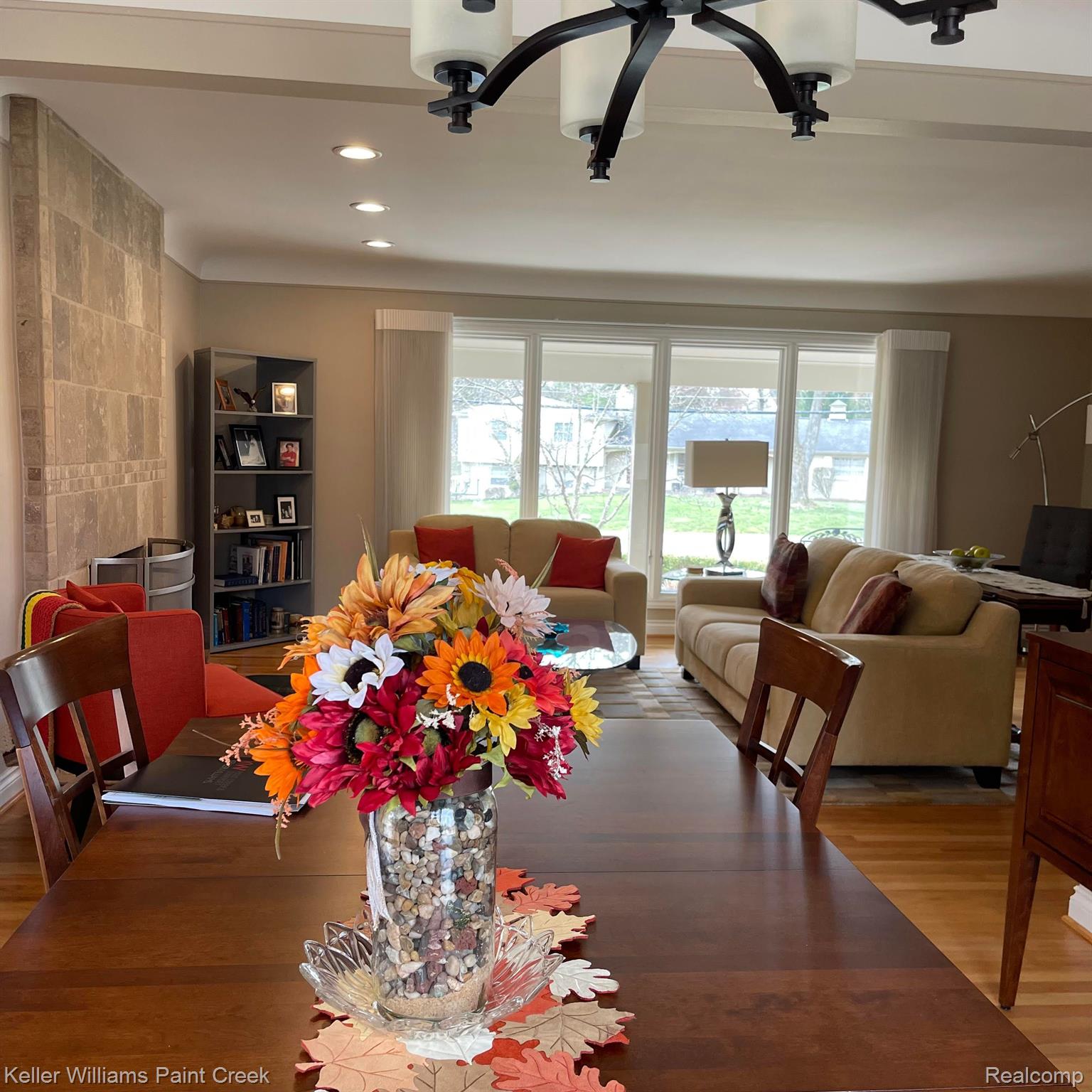 1231 NORTHOVER Drive