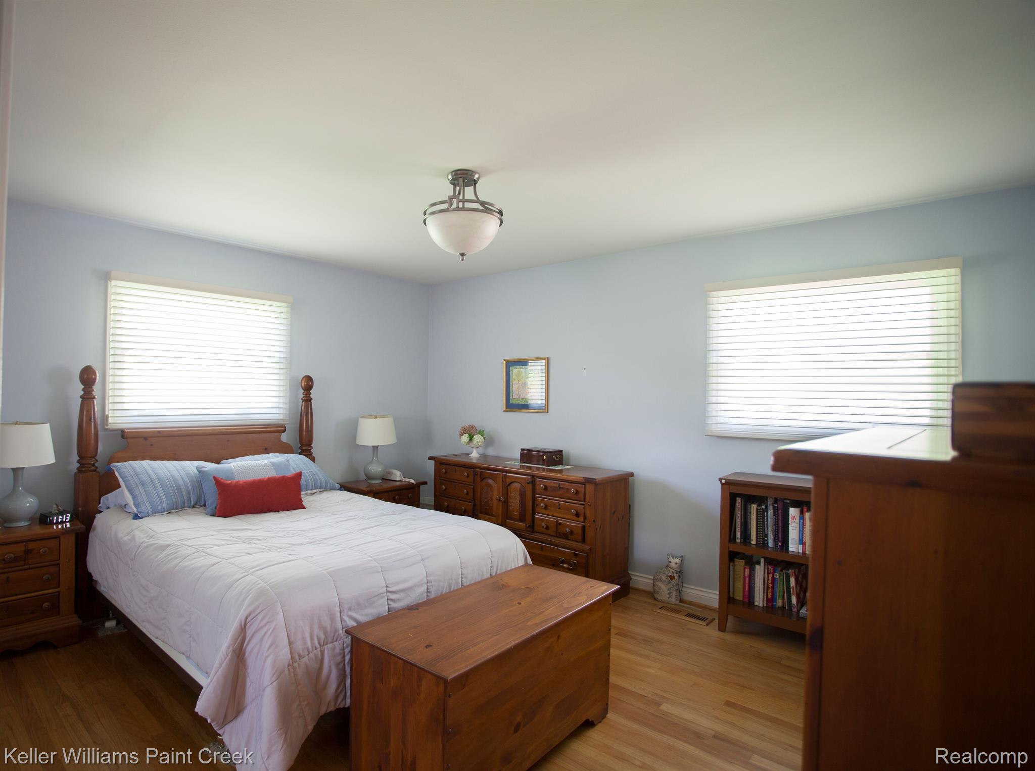 1231 NORTHOVER Drive