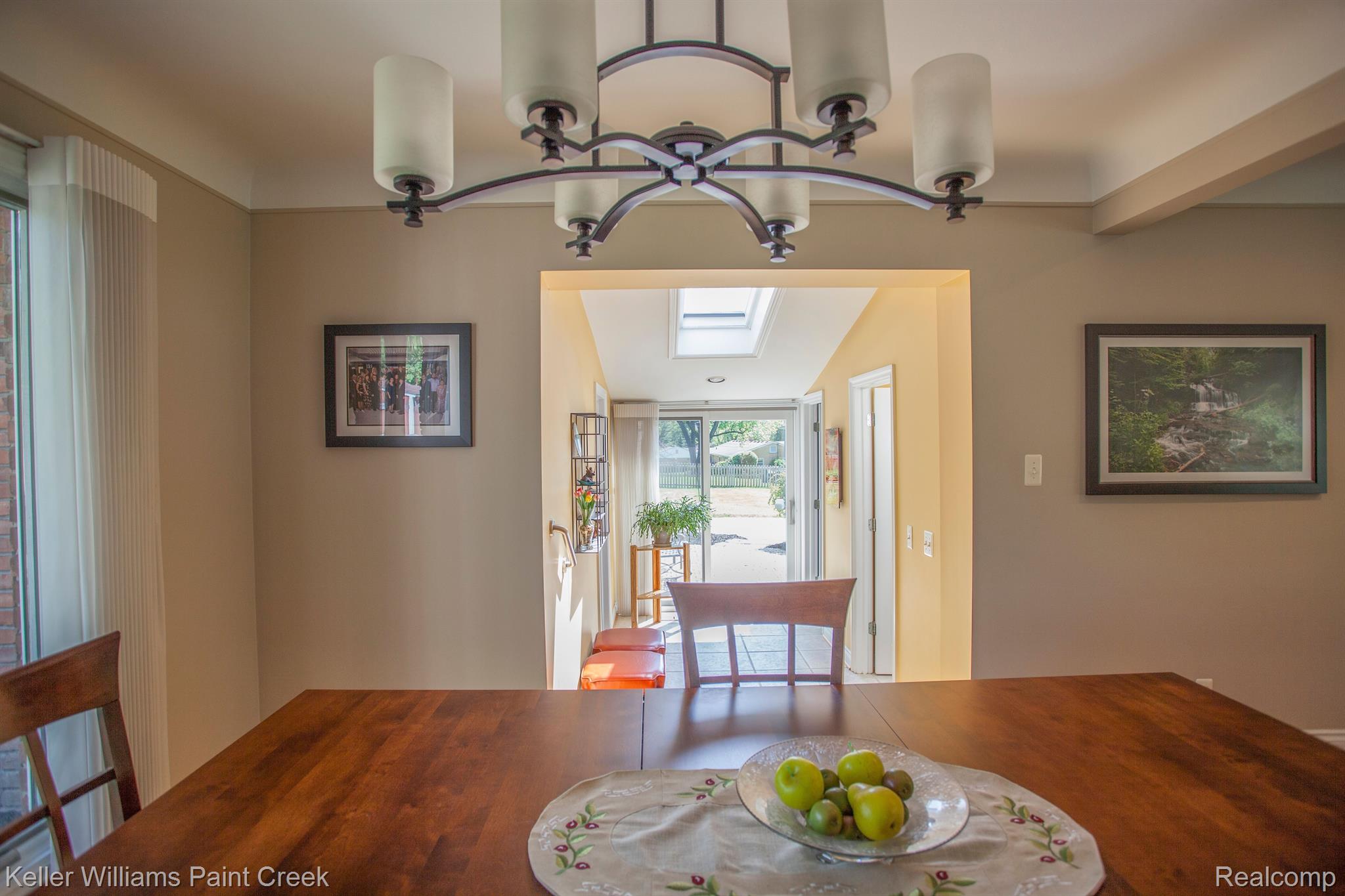 1231 NORTHOVER Drive