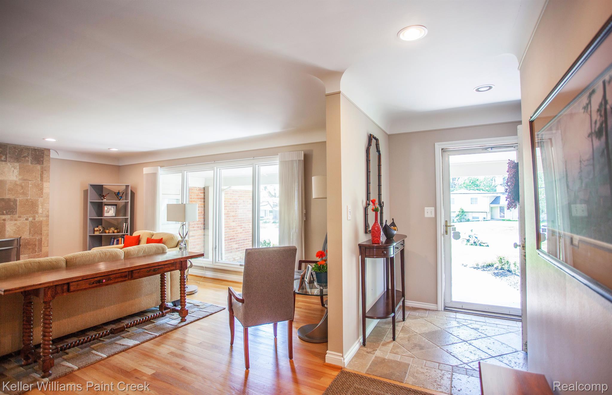 1231 NORTHOVER Drive