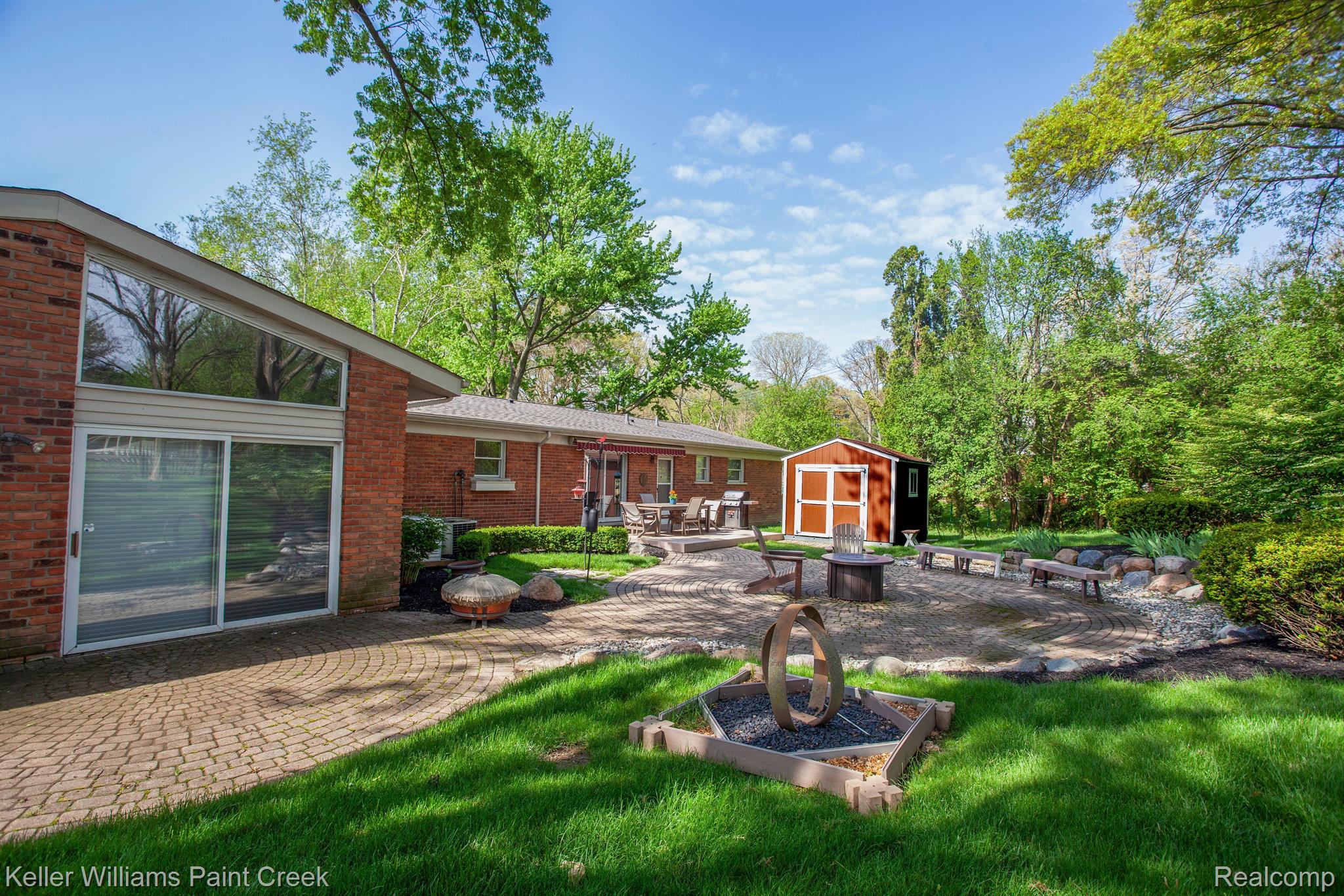 1231 NORTHOVER Drive