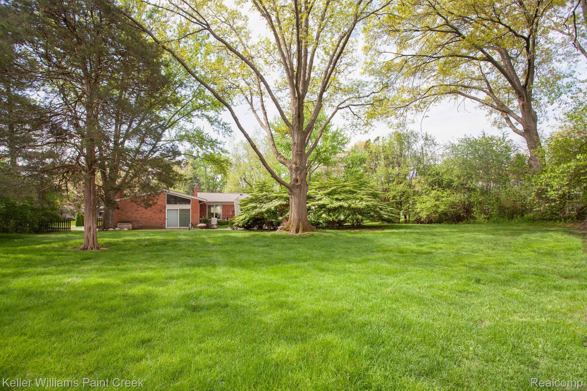 1231 NORTHOVER Drive