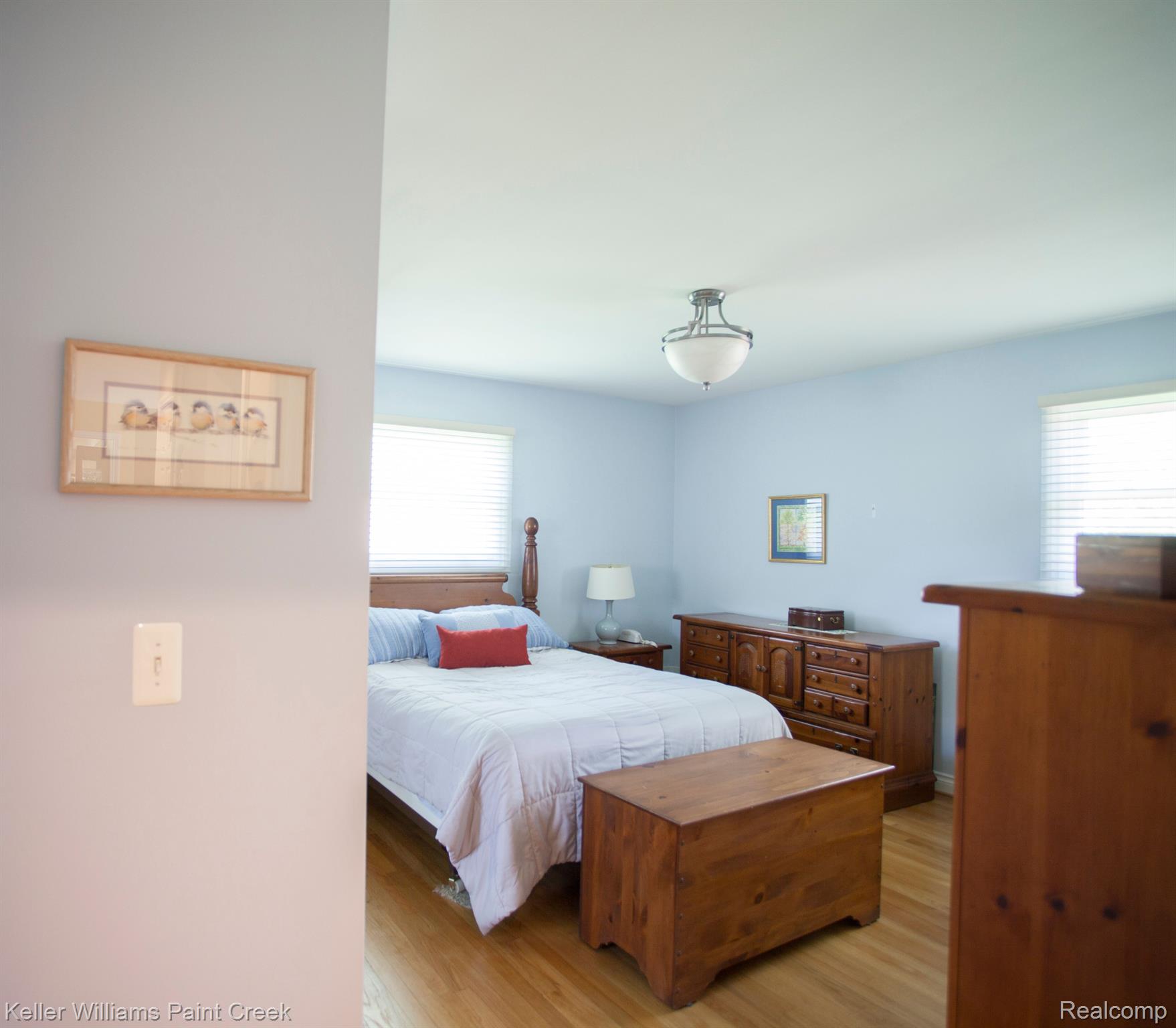 1231 NORTHOVER Drive