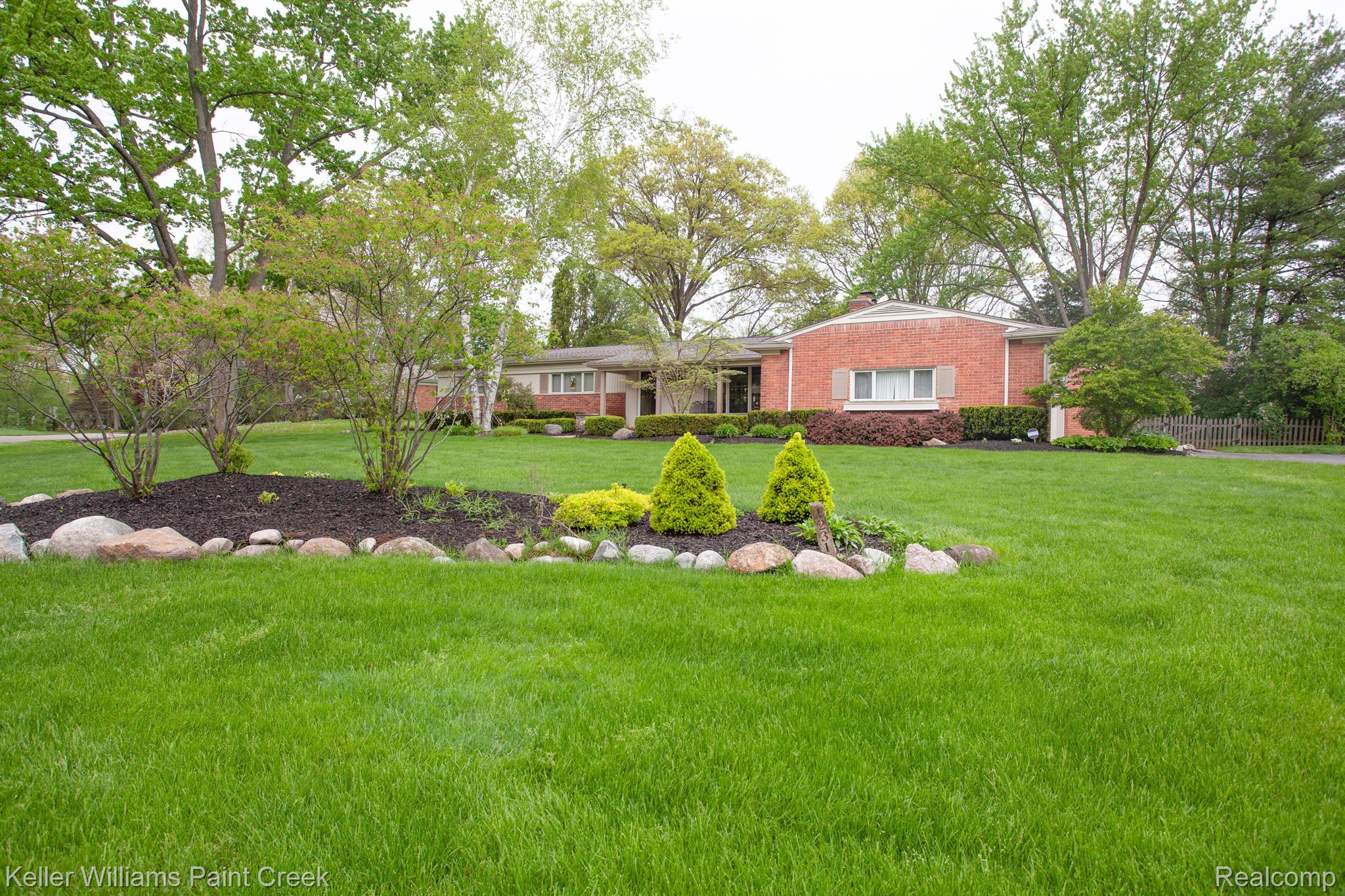 1231 NORTHOVER Drive