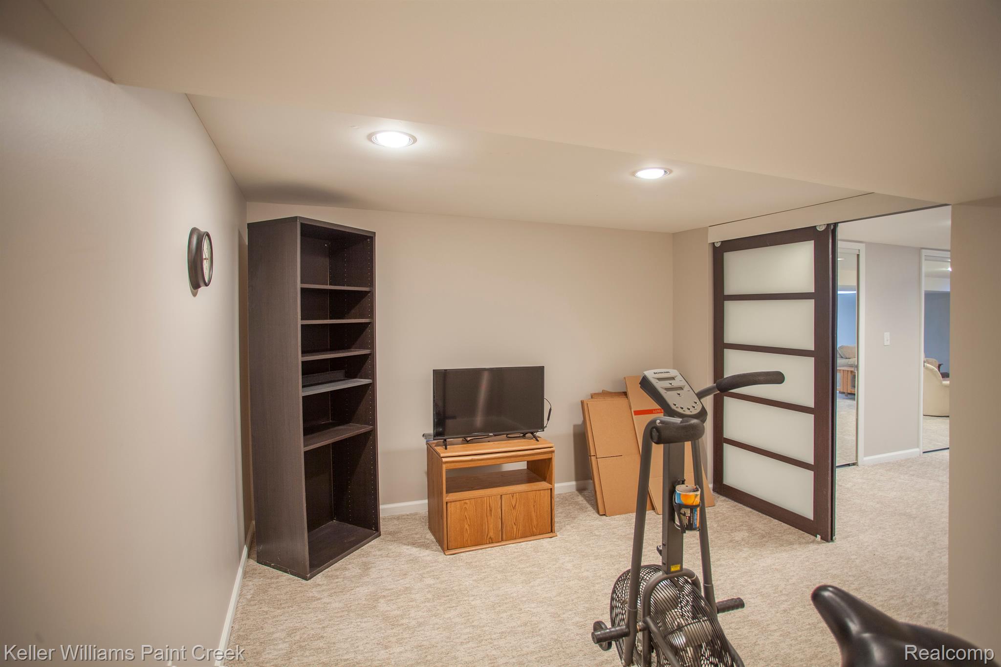 1231 NORTHOVER Drive