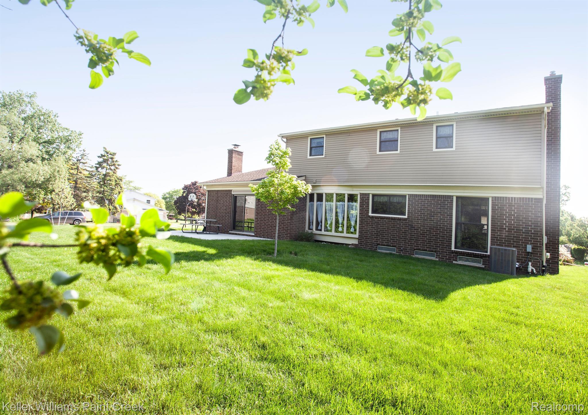 4747 HEATHERBROOK Drive