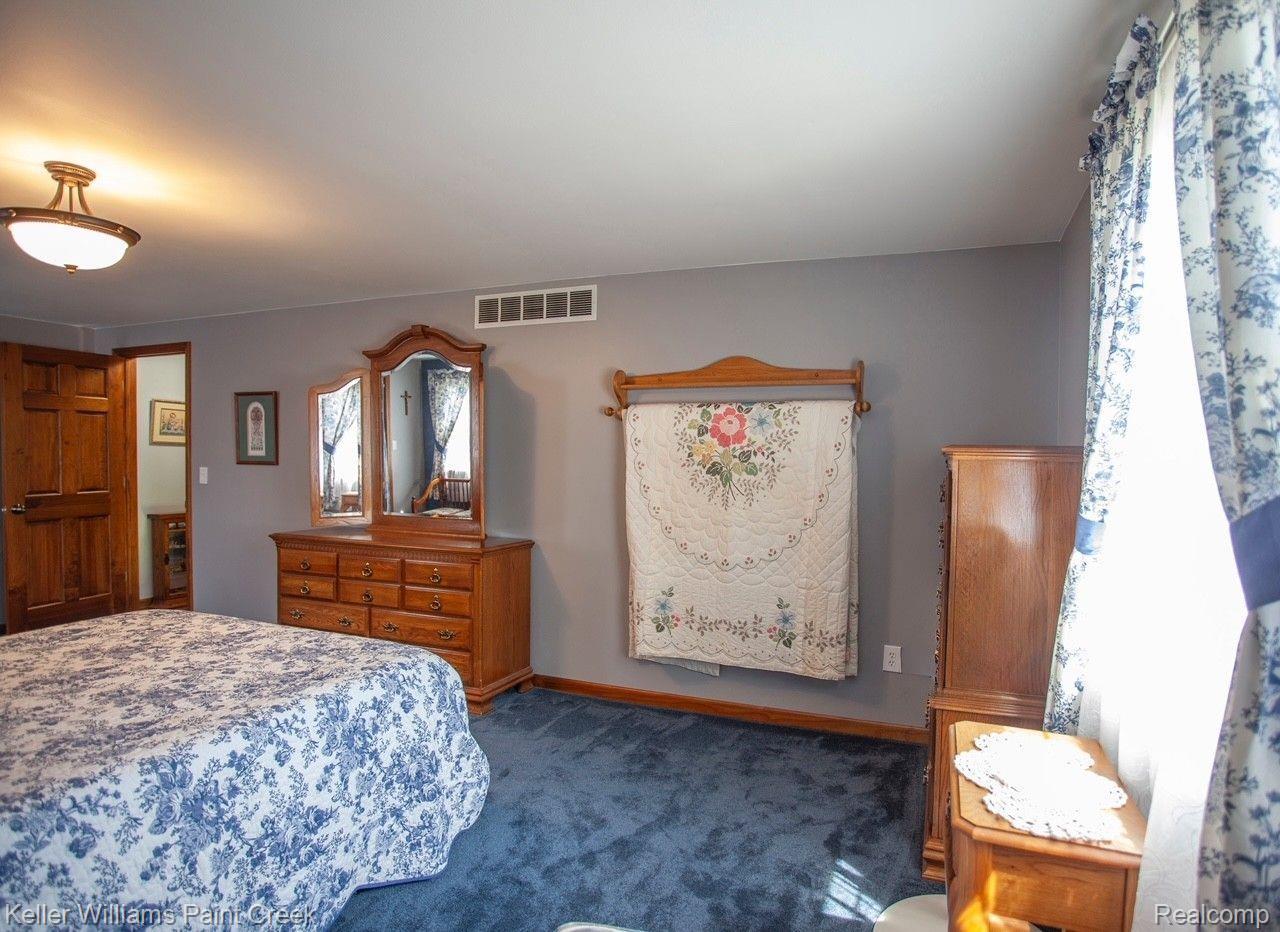 4747 HEATHERBROOK Drive