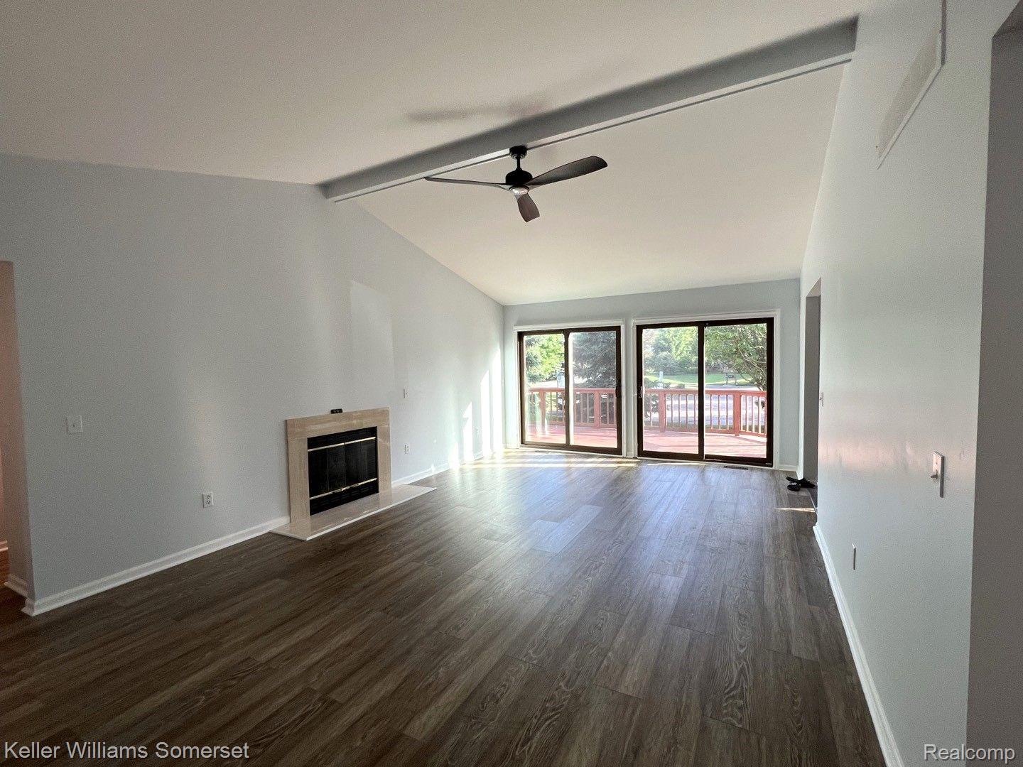 2213 LONDON BRIDGE Drive