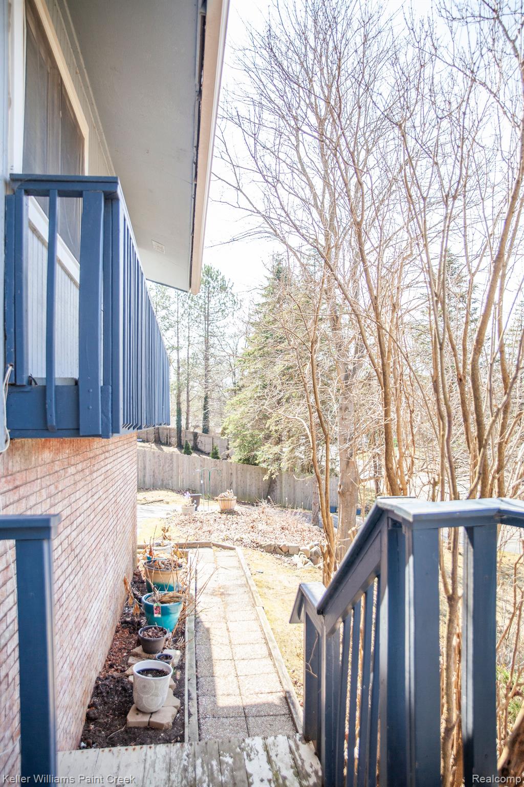 3295 Wains Way