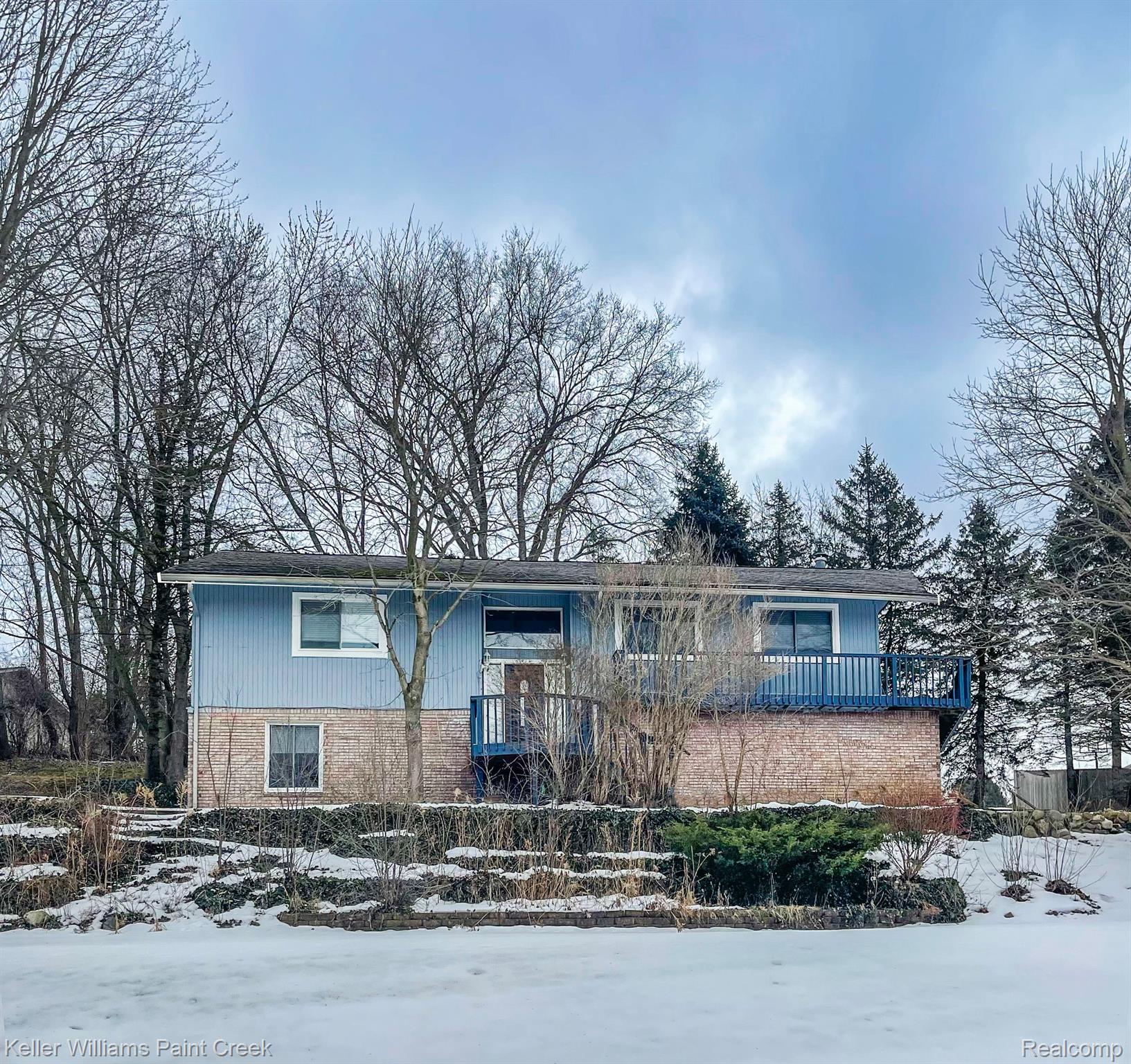 3295 Wains Way