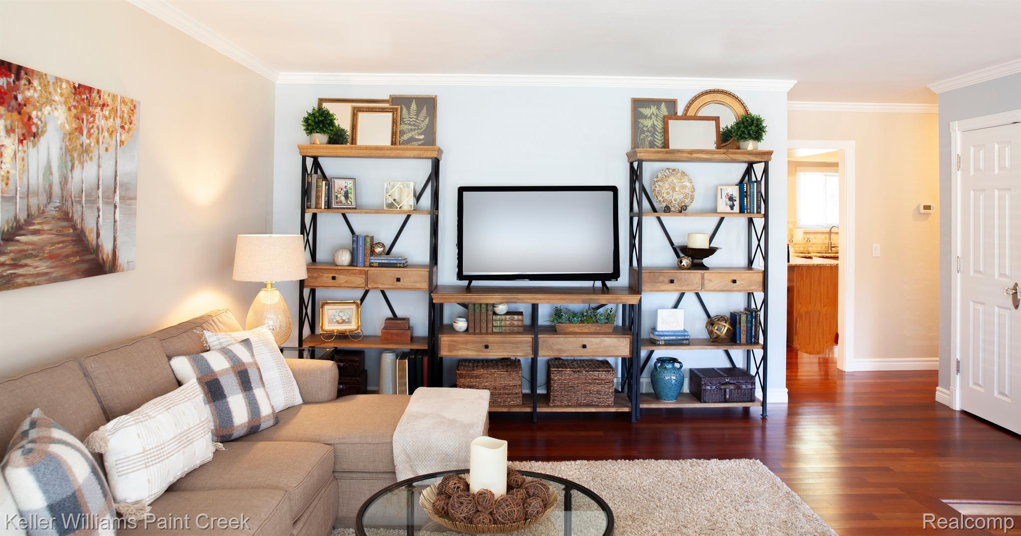 4621 REGENCY Drive