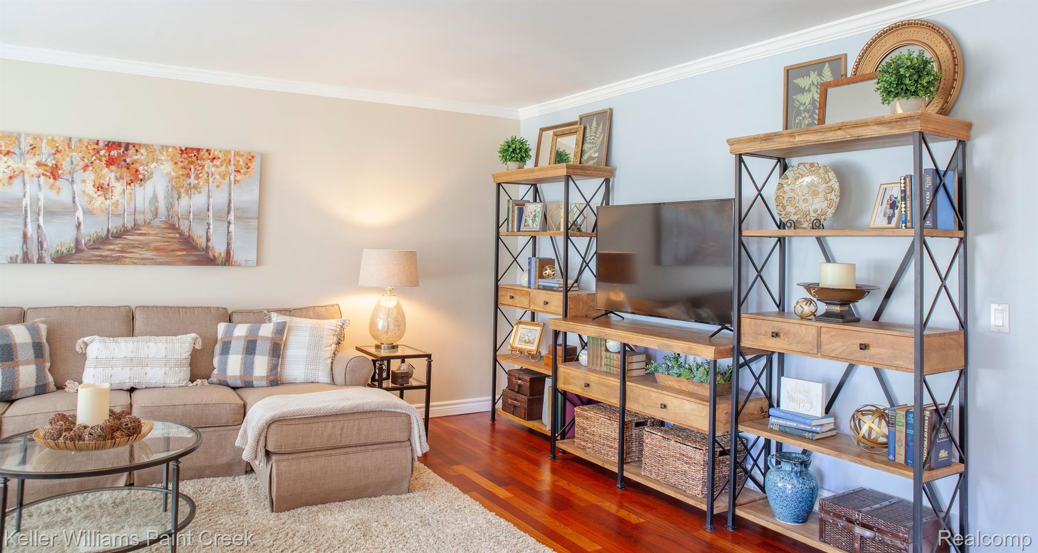4621 REGENCY Drive