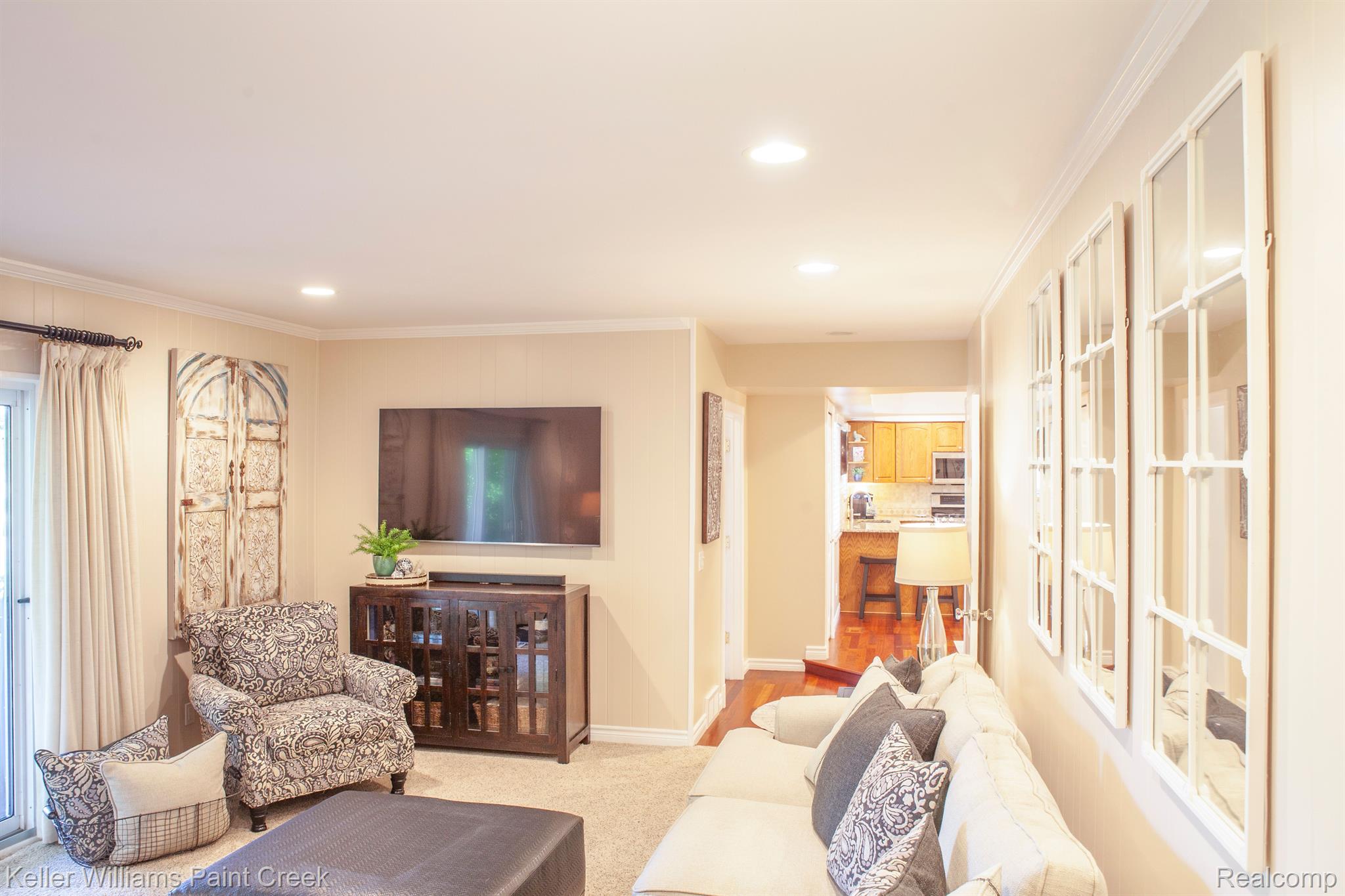 4621 REGENCY Drive