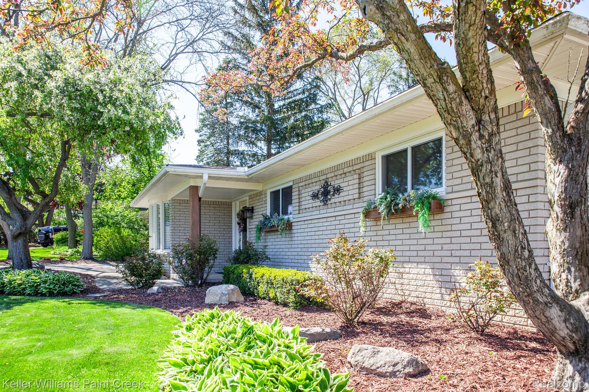 4621 REGENCY Drive