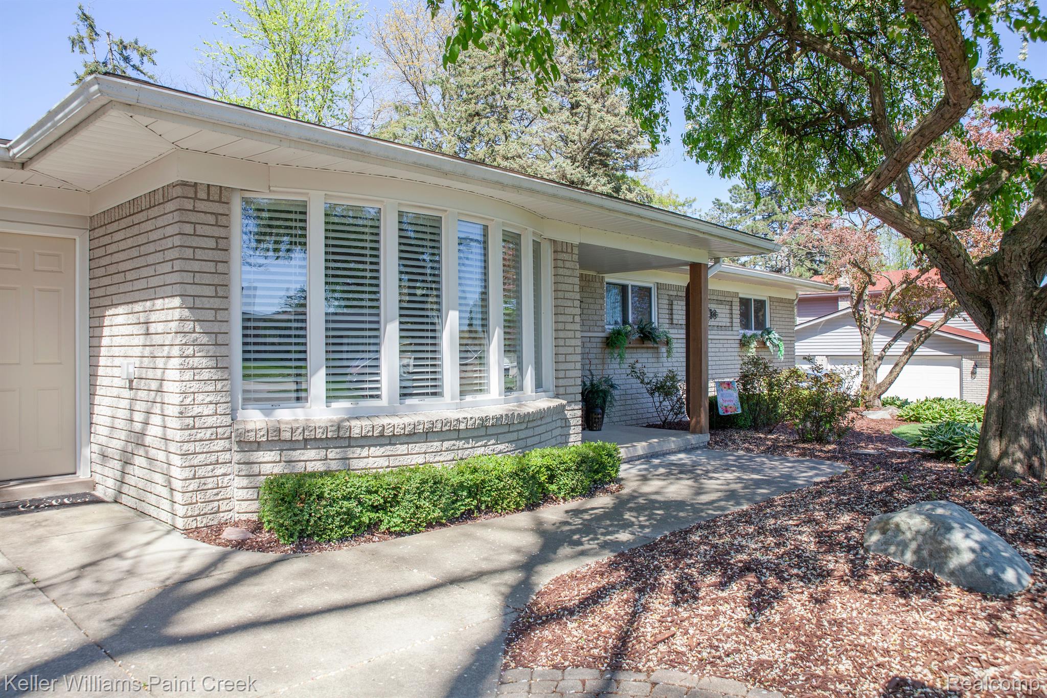 4621 REGENCY Drive