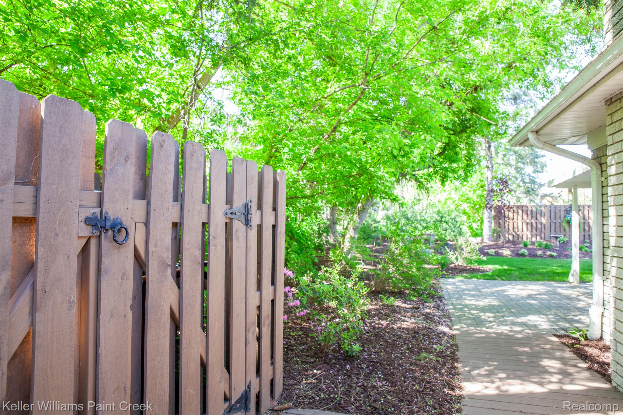 4621 REGENCY Drive