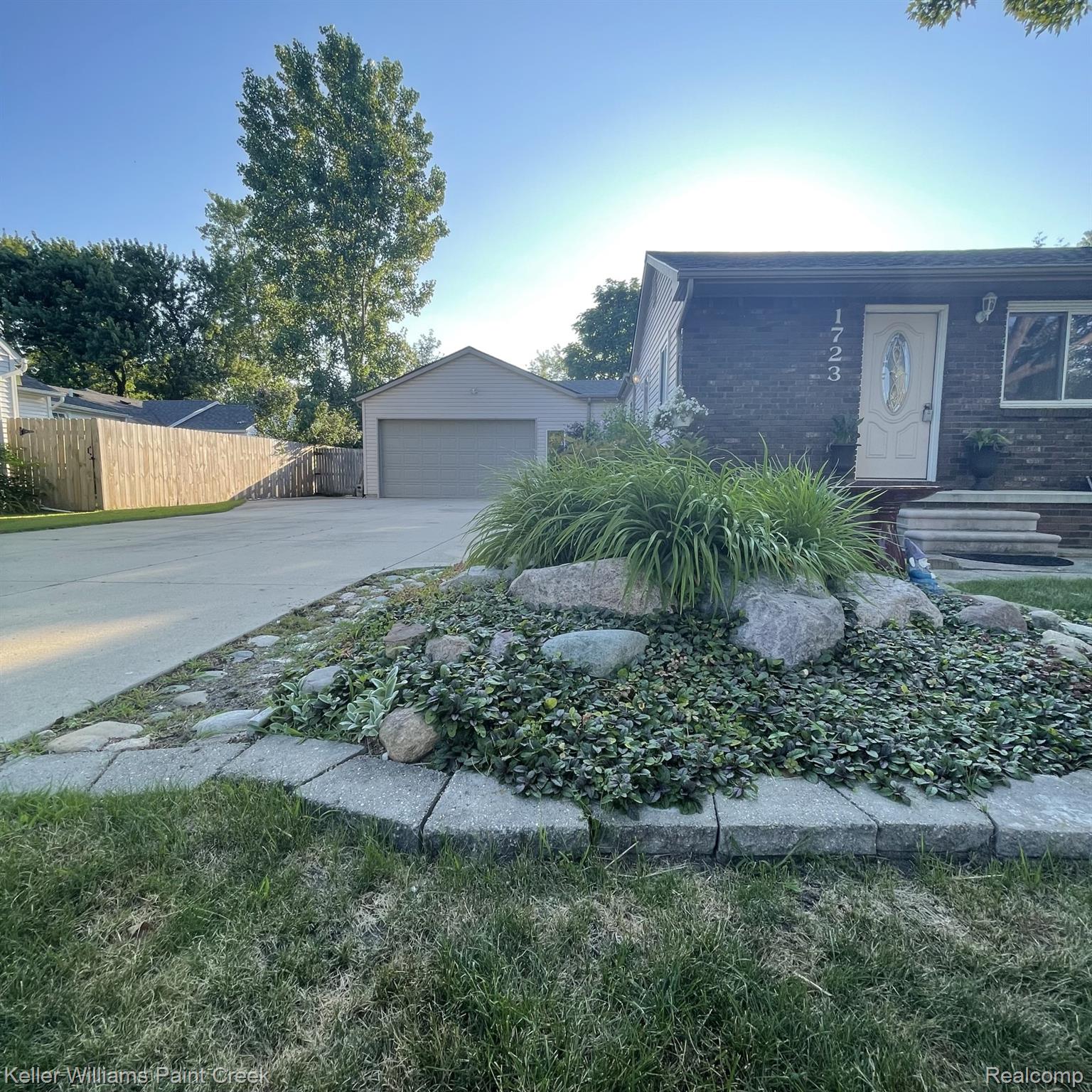 1723 Kirkton Dr. Drive