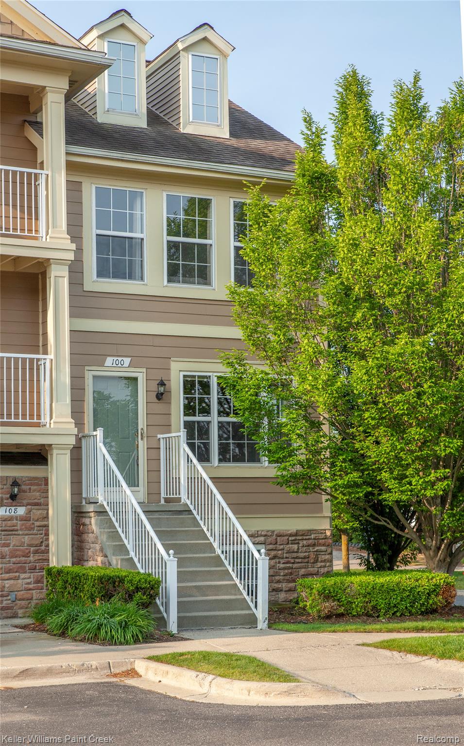 100 Evergreen Trail